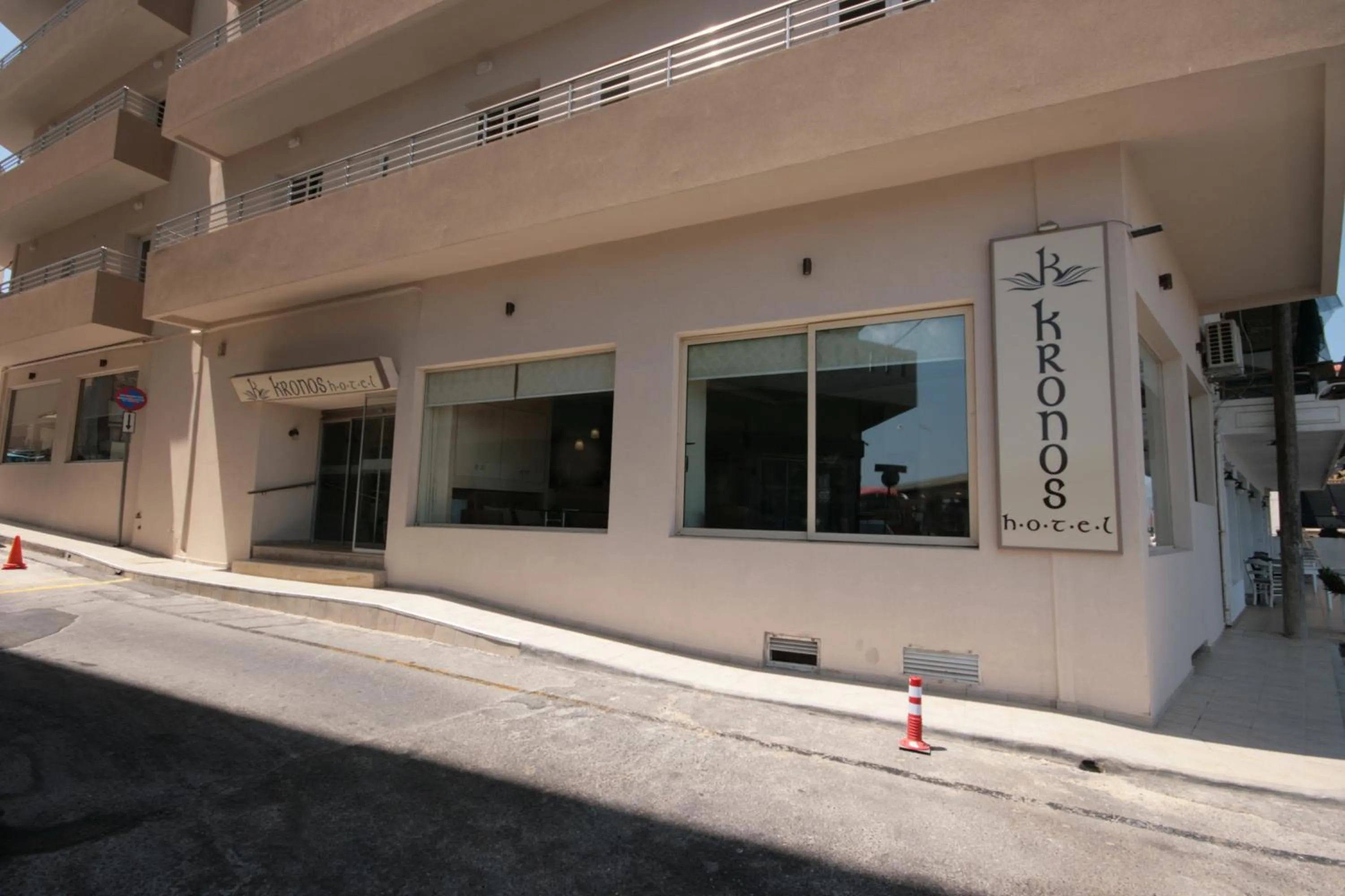 Property building in Kronos Hotel