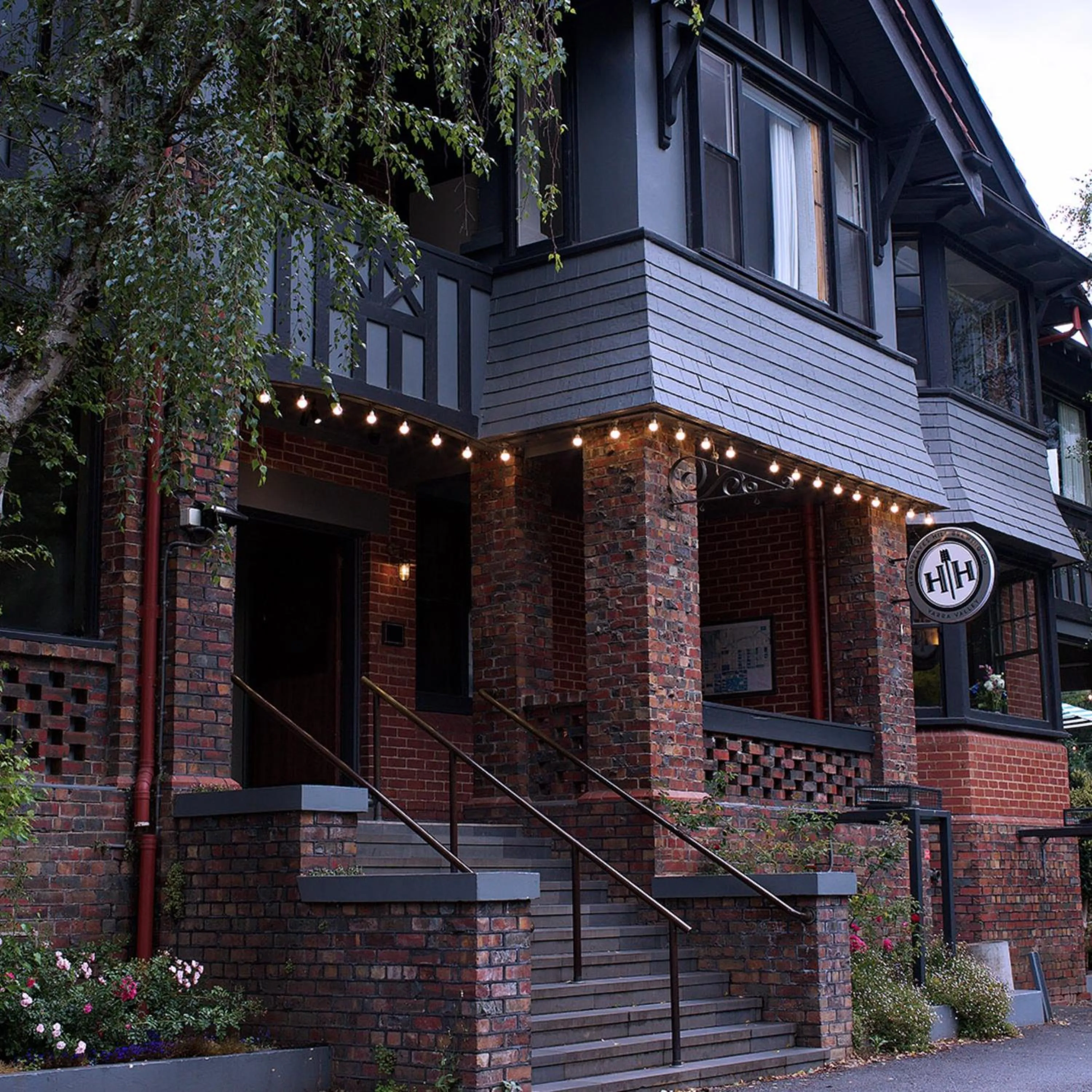 Alpine Hotel, Eat Drink Sleep