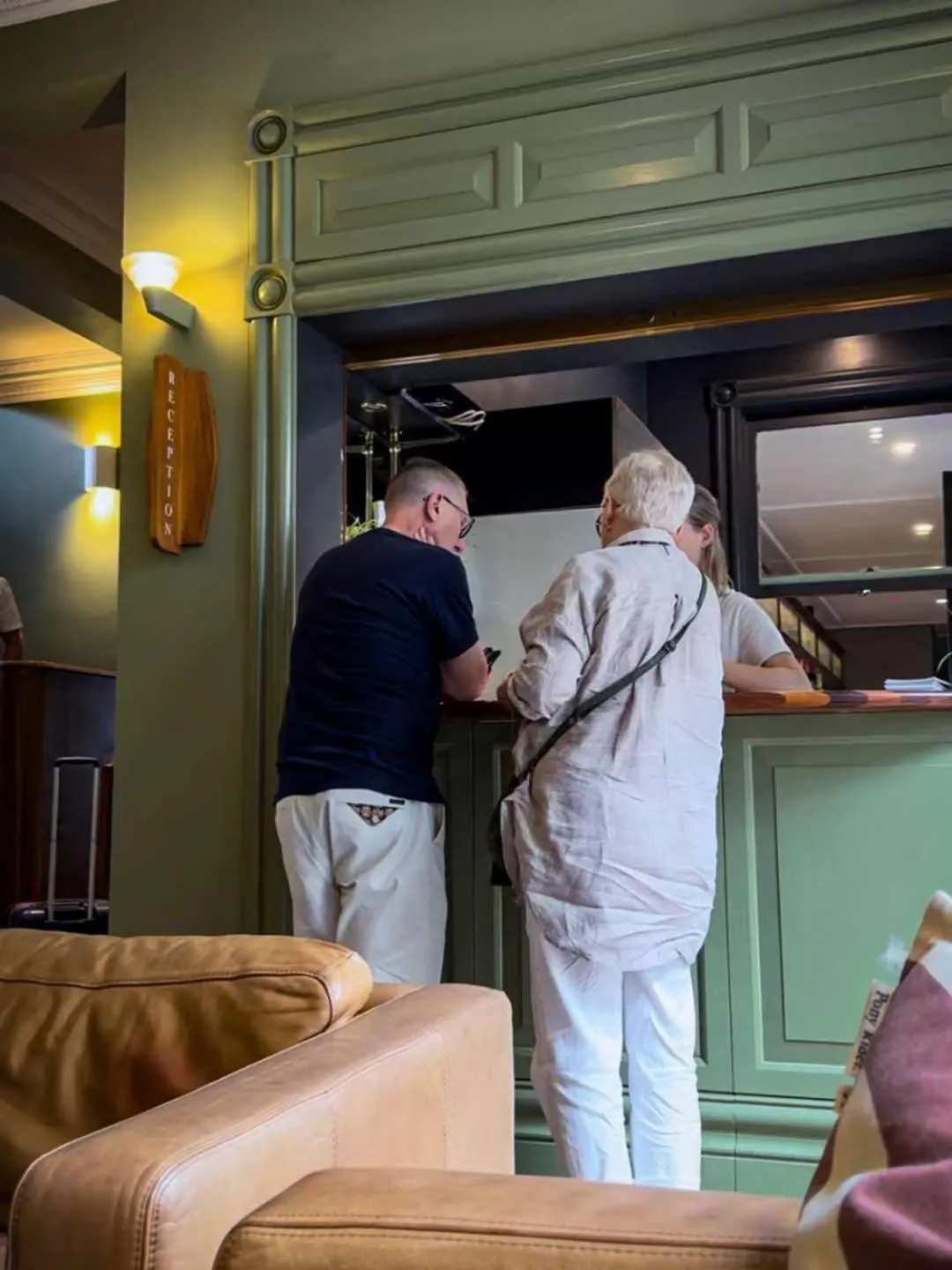 Alpine Hotel, Eat Drink Sleep