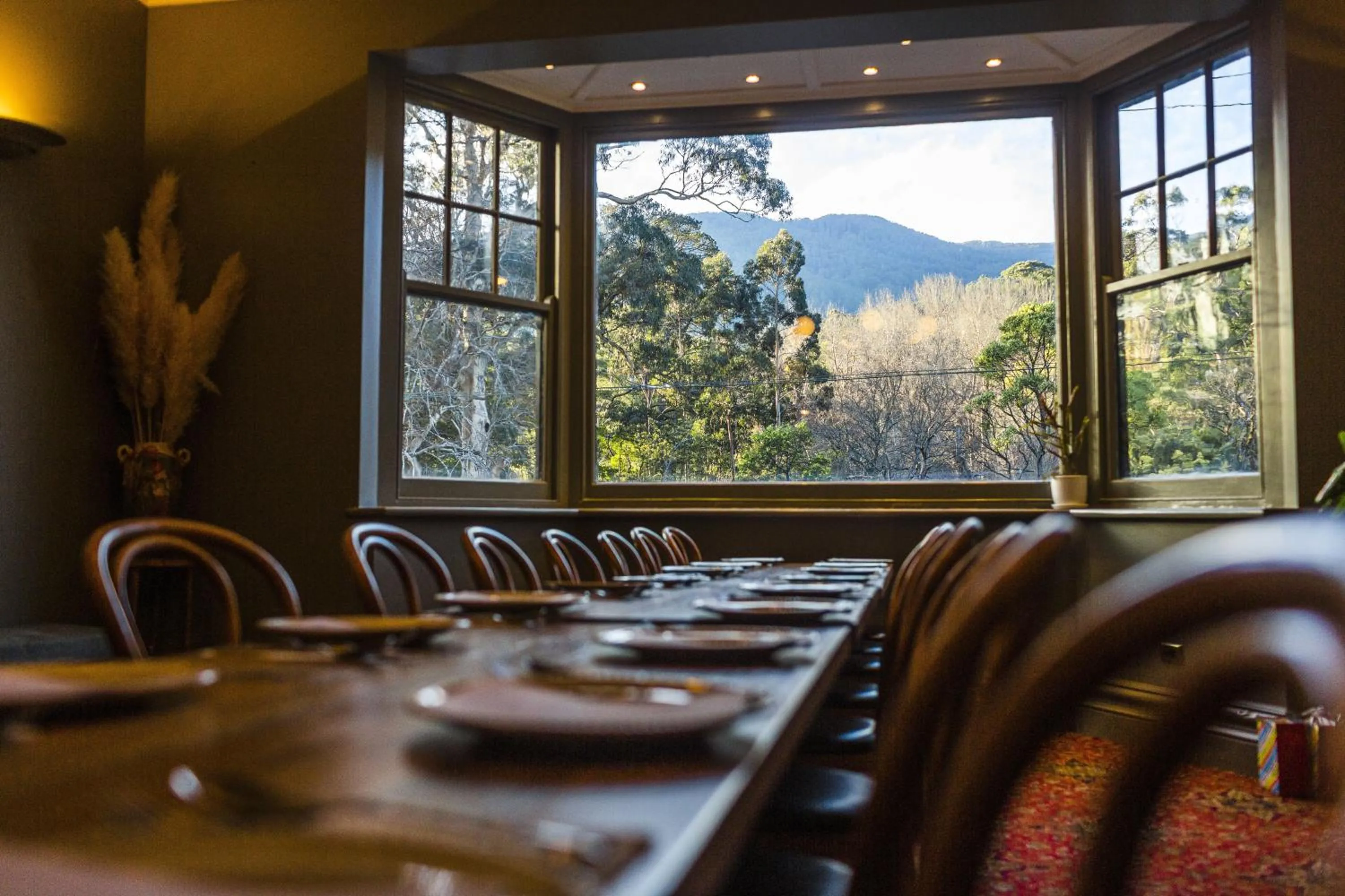 Alpine Hotel, Eat Drink Sleep