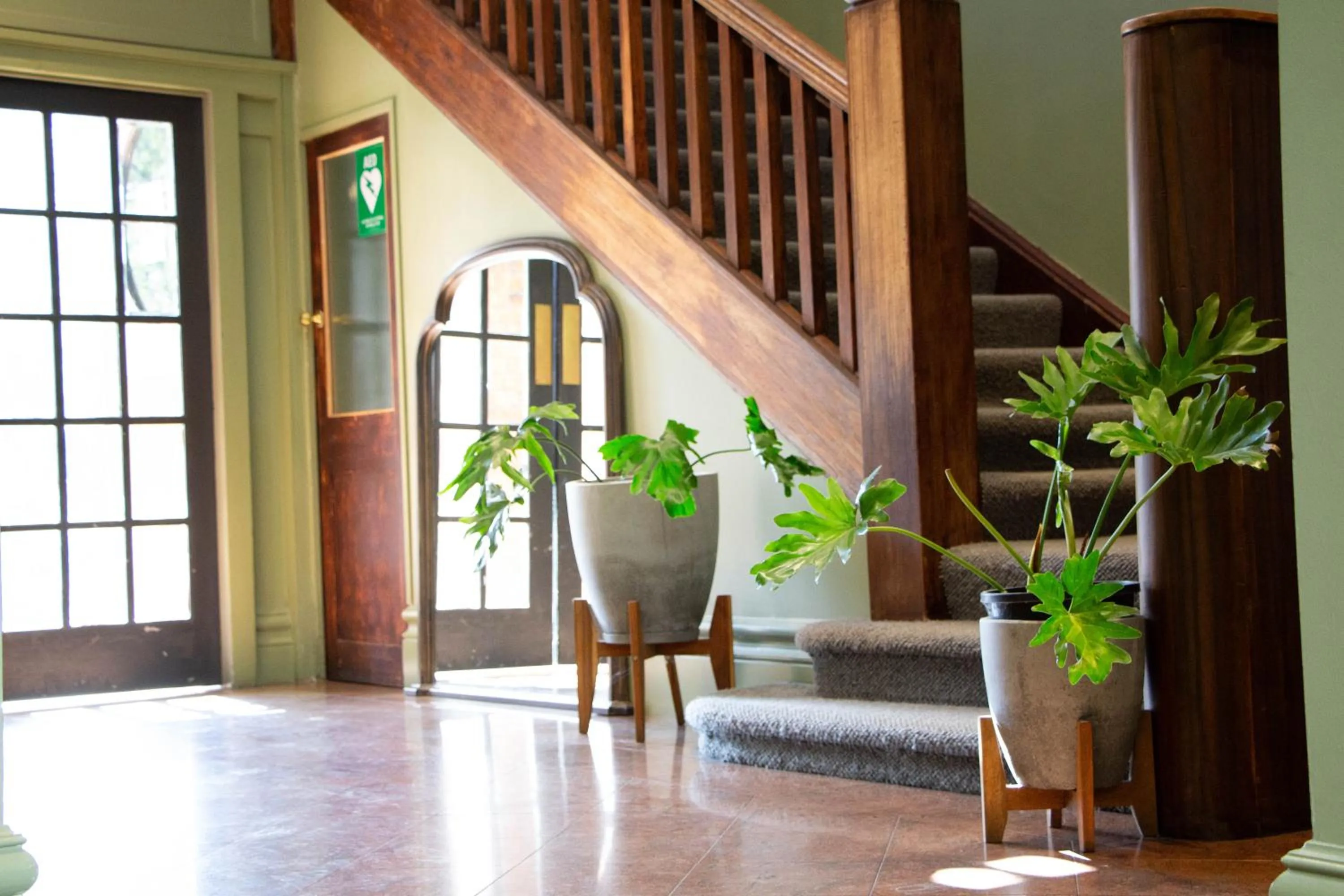 Alpine Hotel, Eat Drink Sleep