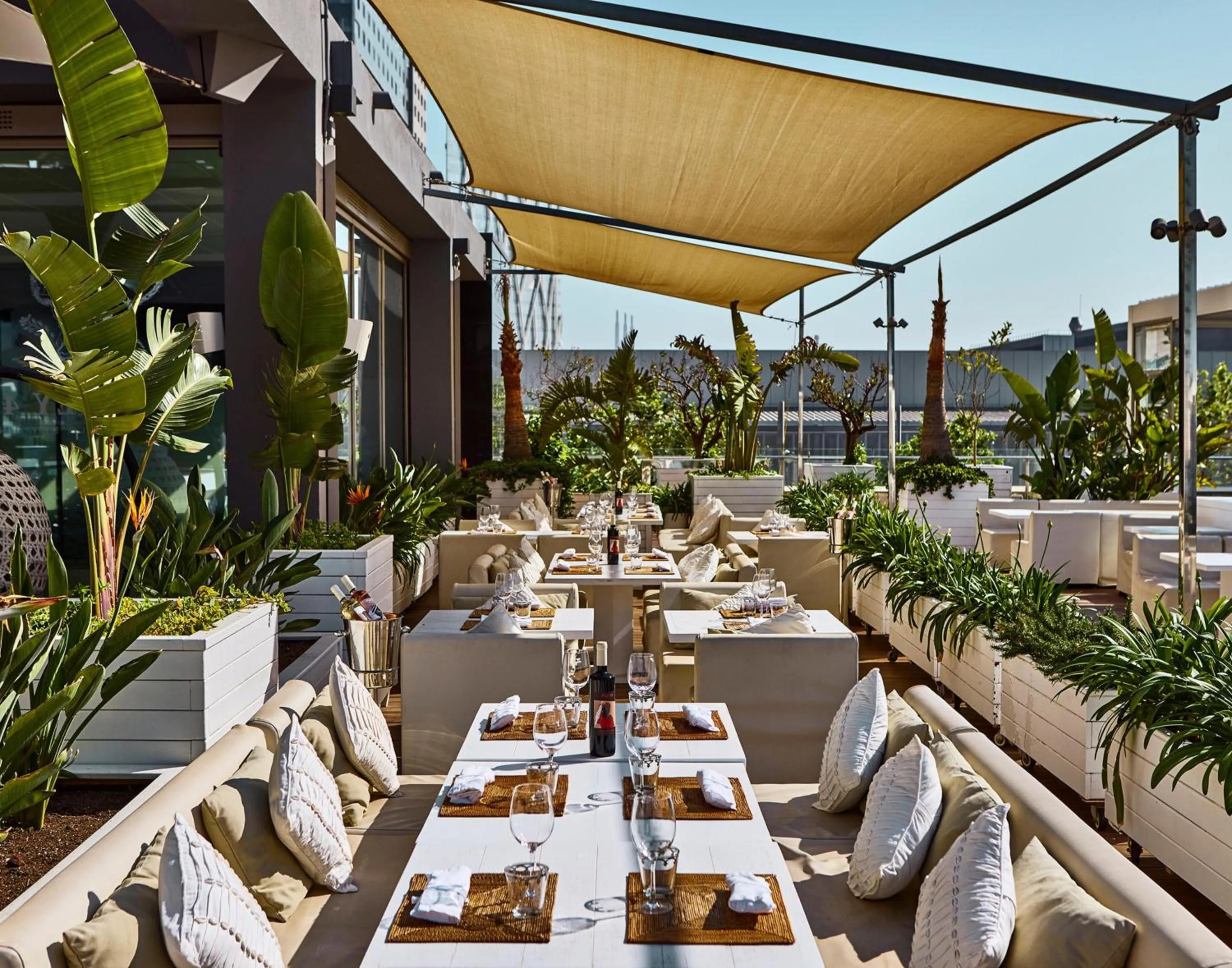 Restaurant/places to eat in Hilton Diagonal Mar Barcelona