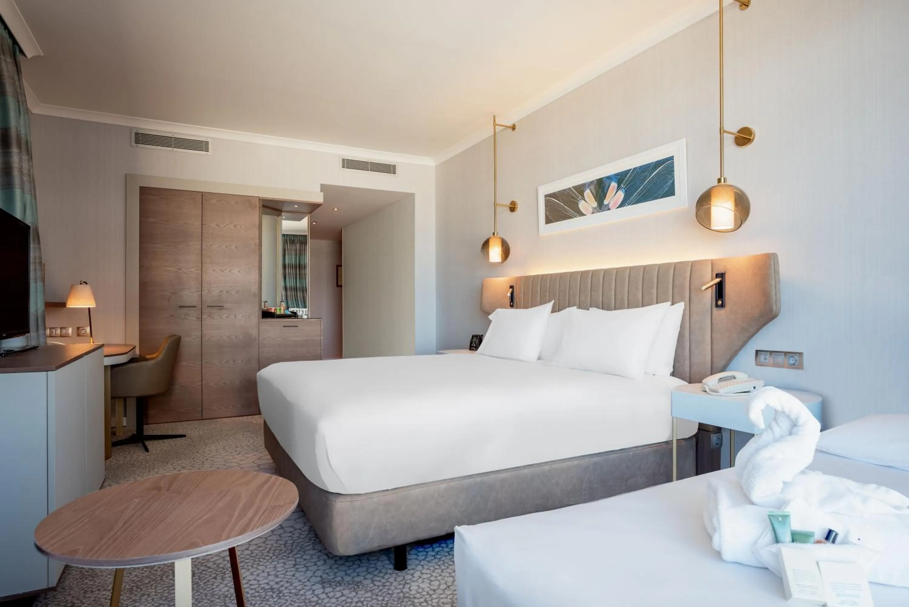 Bedroom, Bed in Hilton Diagonal Mar Barcelona