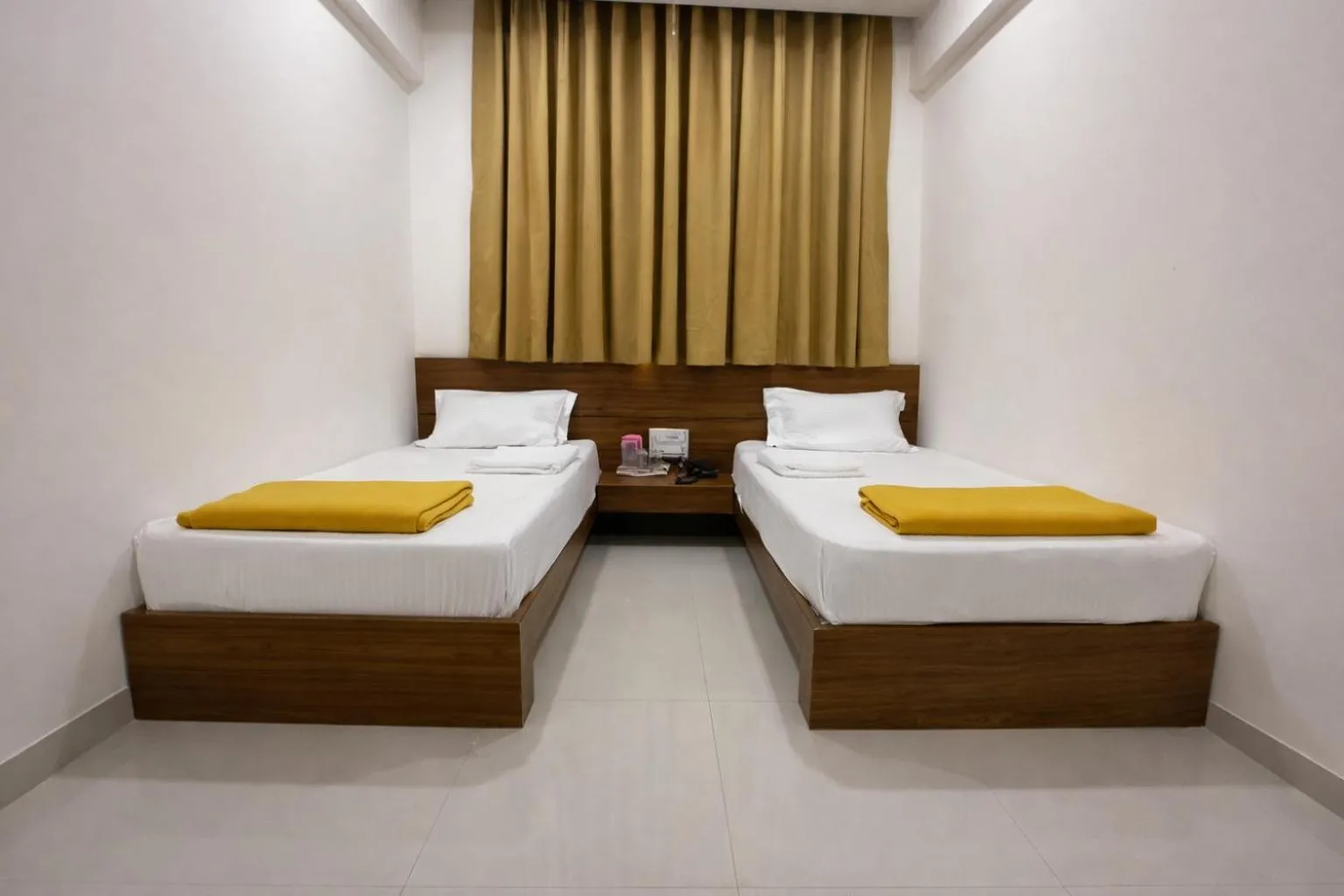 Bed in StayGuru Hari Om Residency