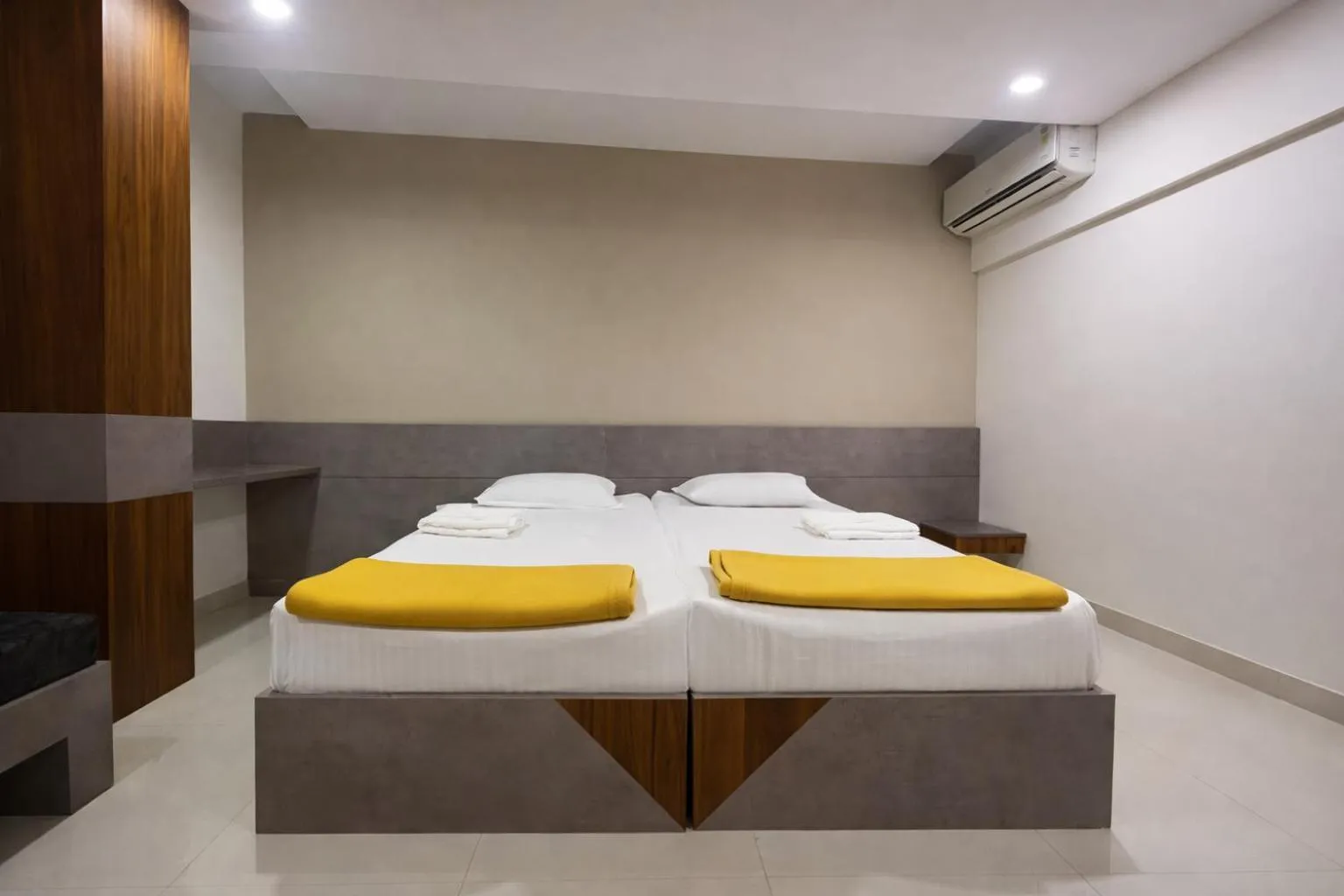 Bed in StayGuru Hari Om Residency