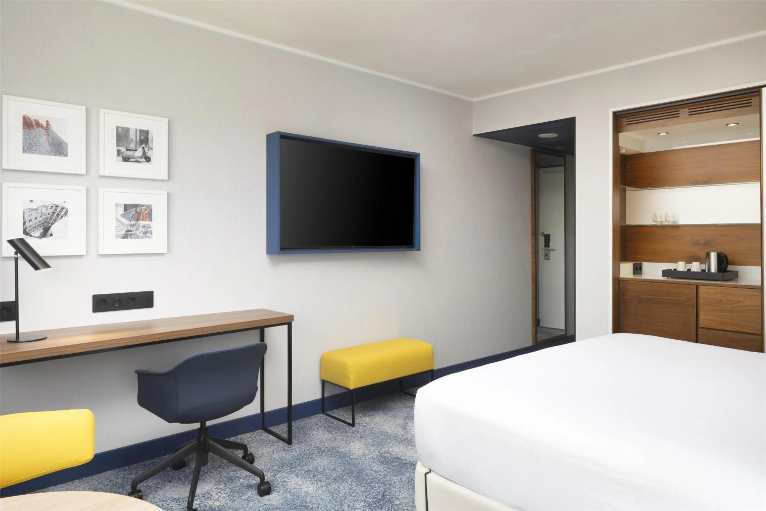 Bedroom, Bed in Hilton Barcelona