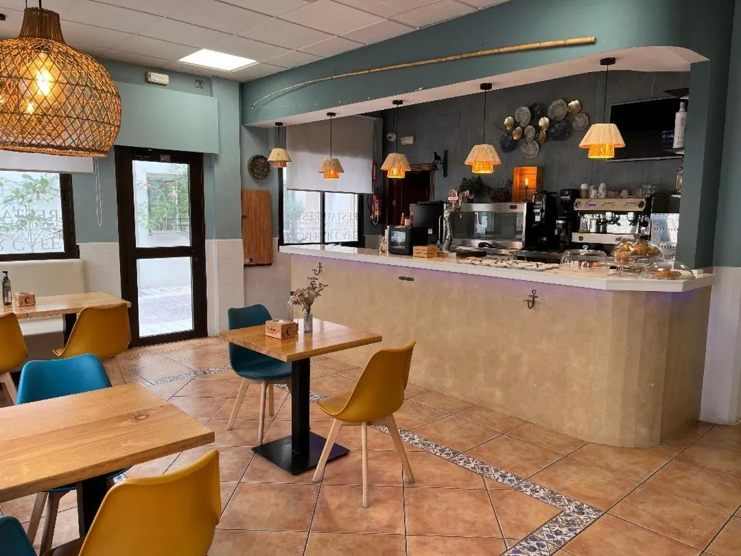 Lounge or bar in Hotel Macavi Playa