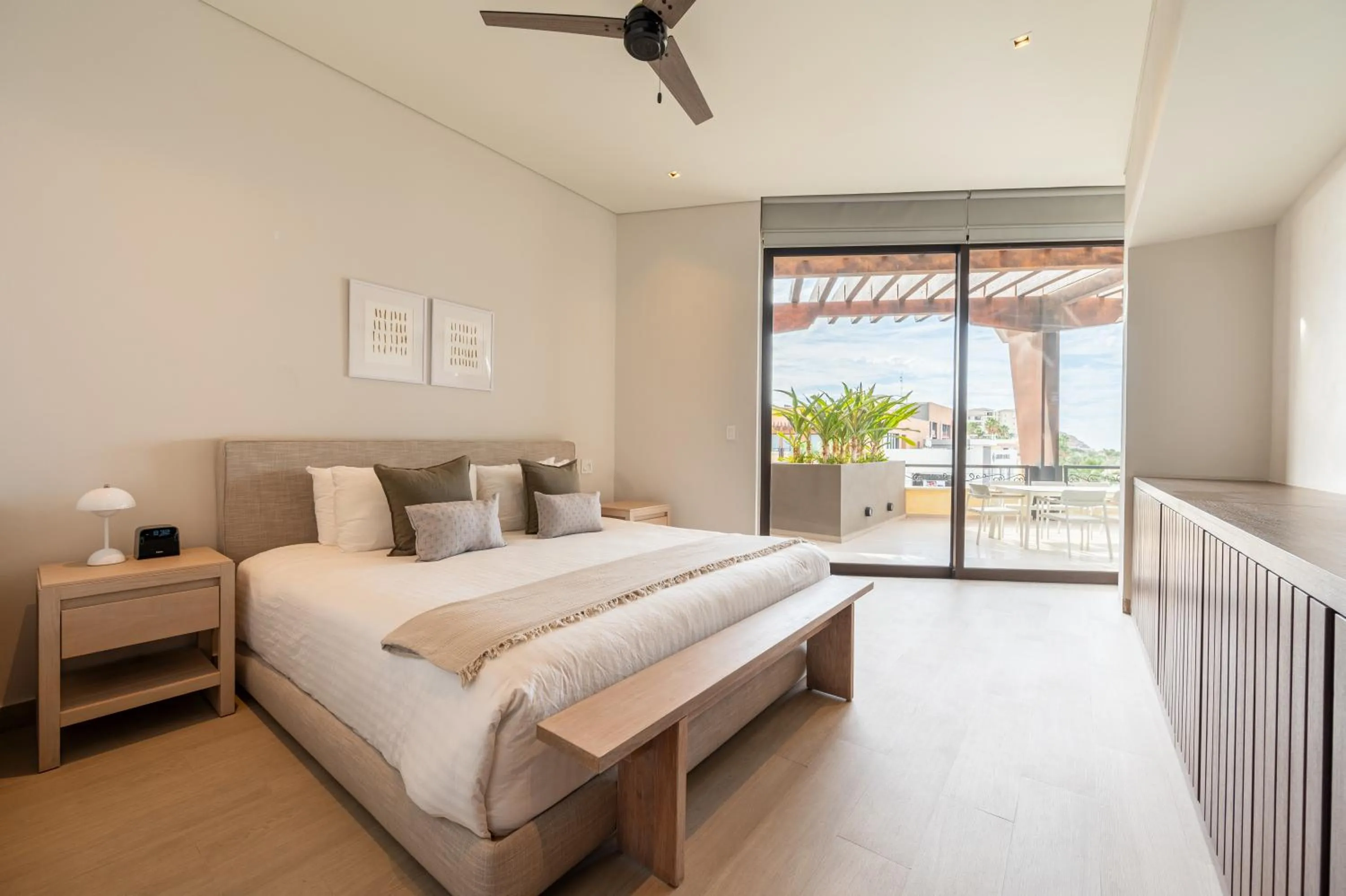 Bedroom, Bed in Paraiso Residences Marina Cabo by Capitalia