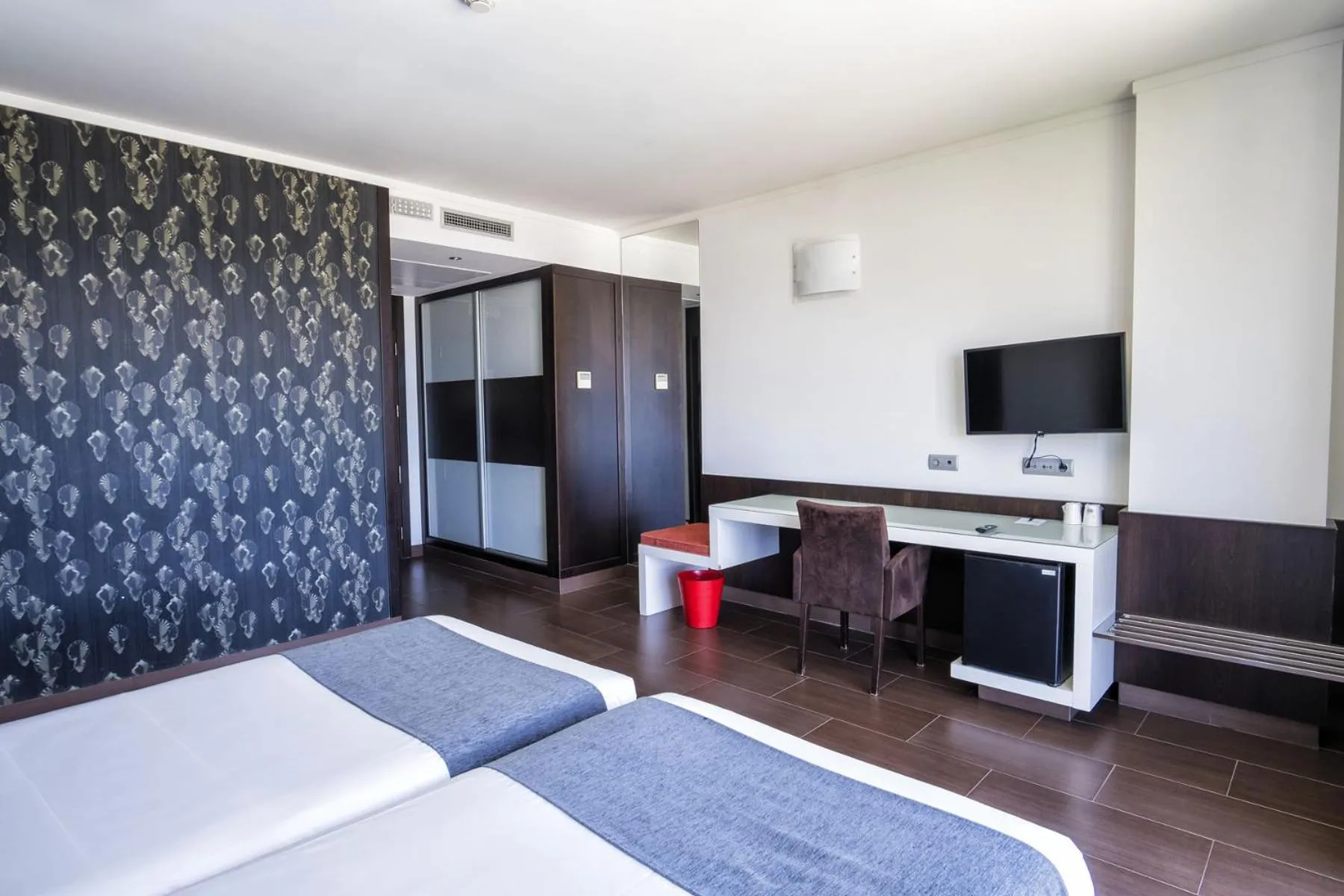 Bedroom, Bed in Hotel Alda Carril