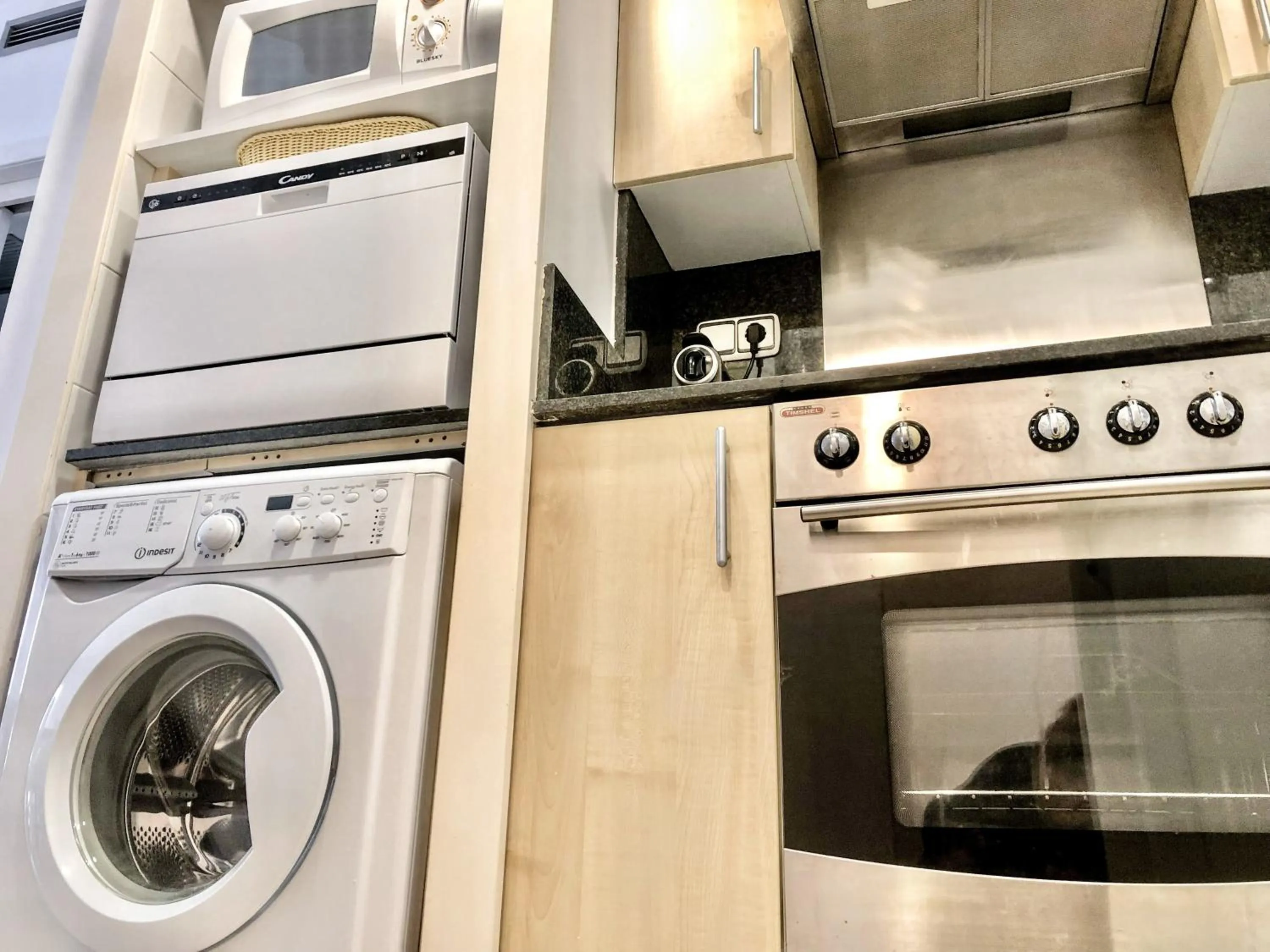 dishwasher in Mar i Llum