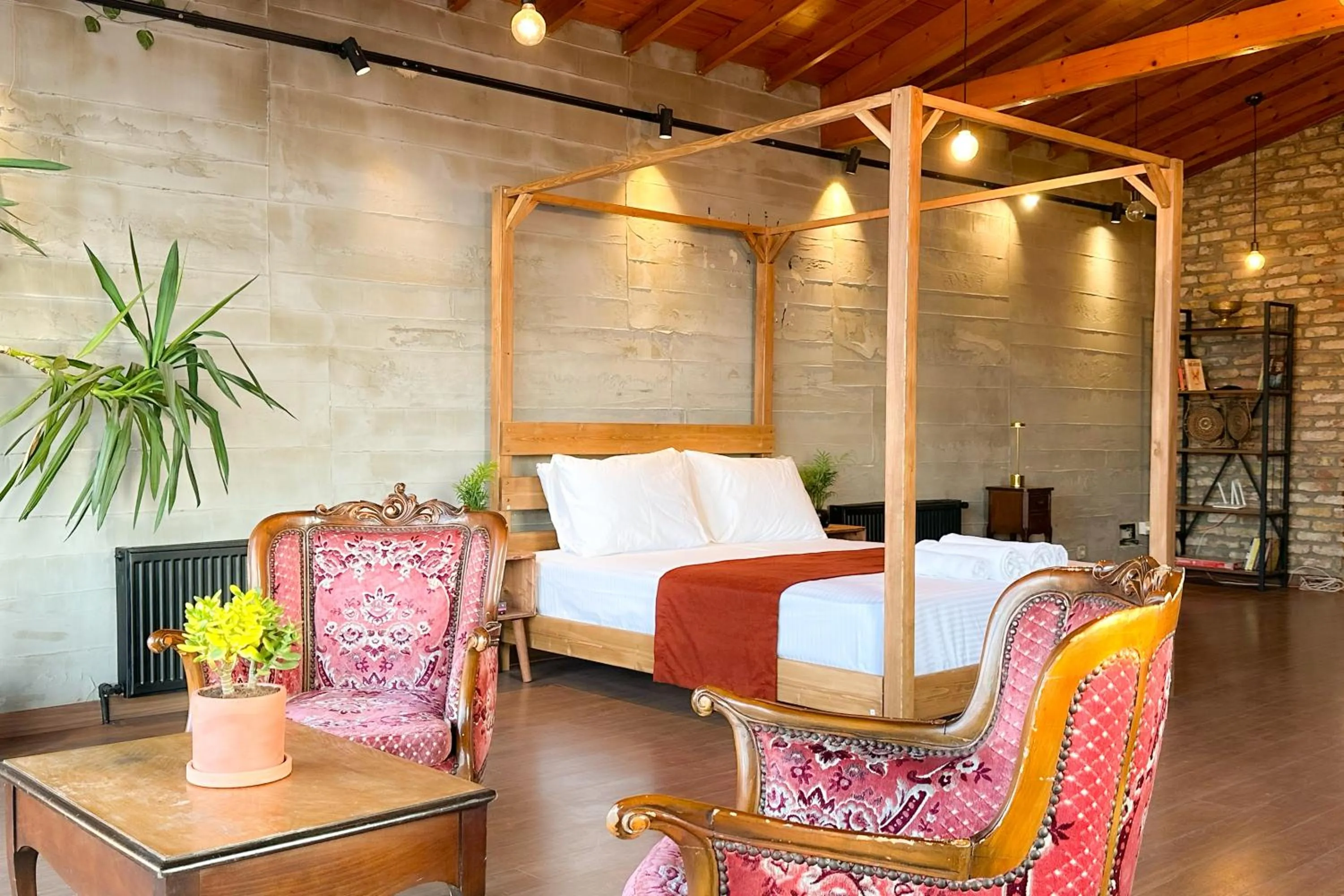 Bed in The Haliç Bosphorus Hotel