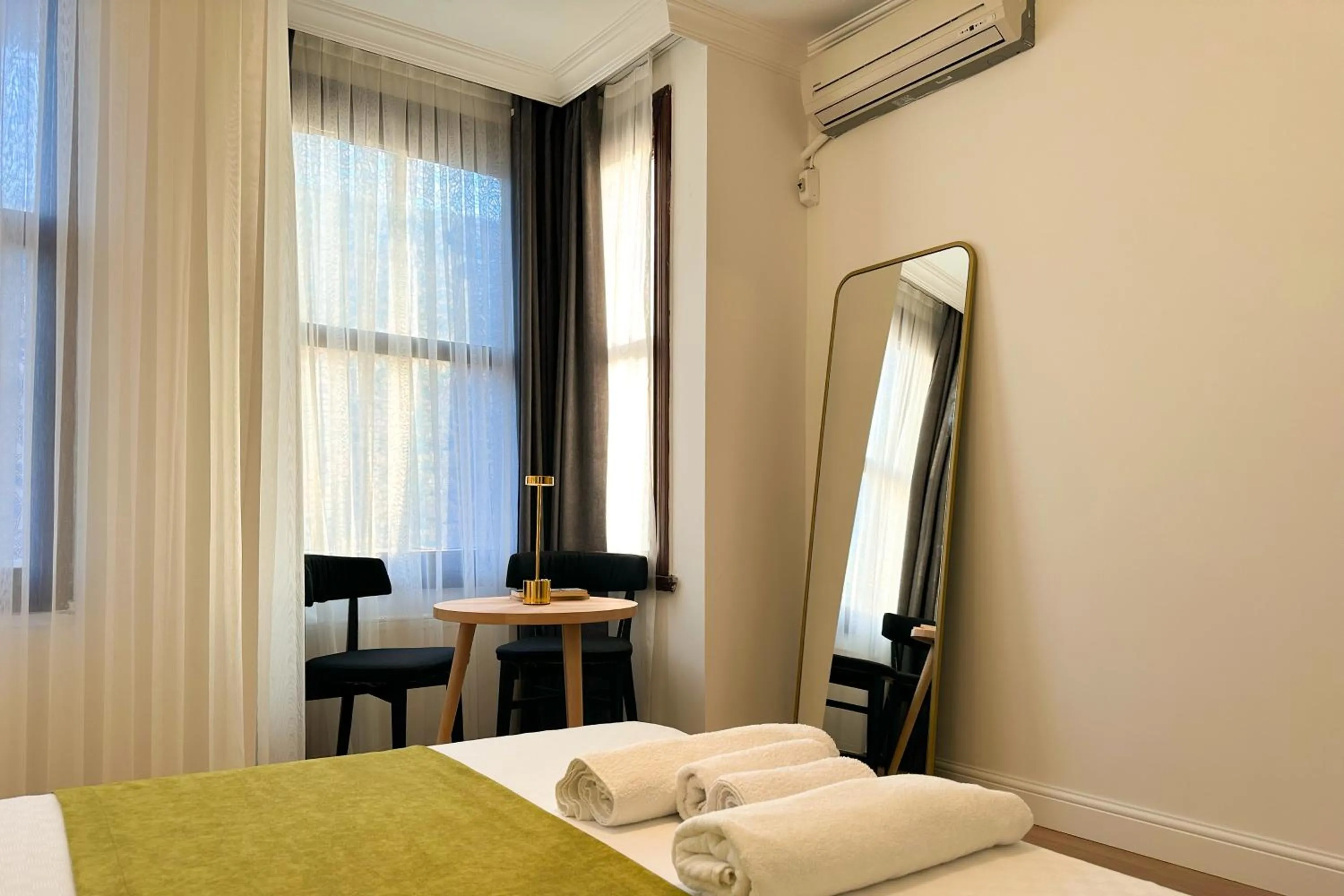 Bed in The Haliç Bosphorus Hotel