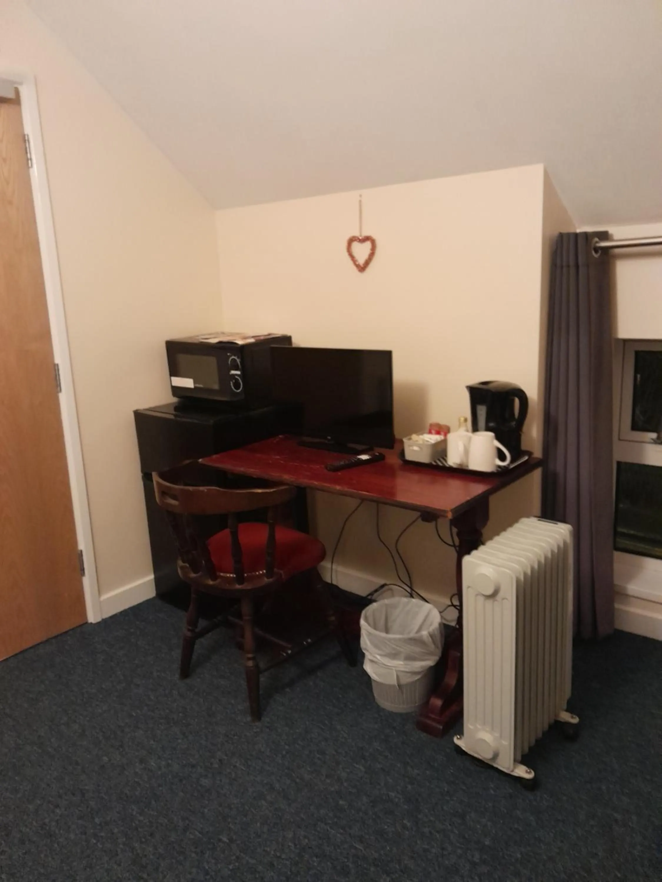 Kings Arms Guest House Ebbw Vale