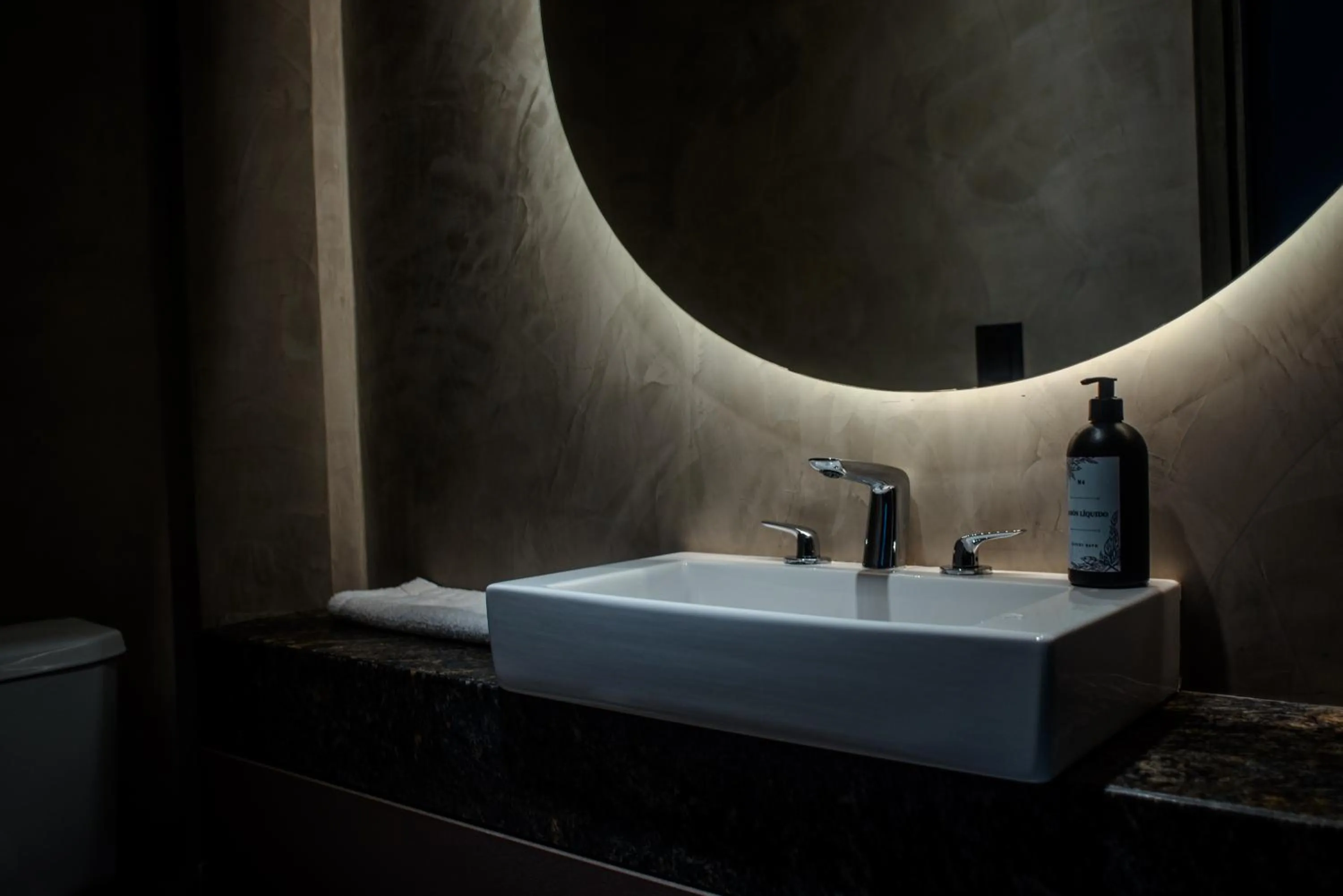 Liniers Green Apartments