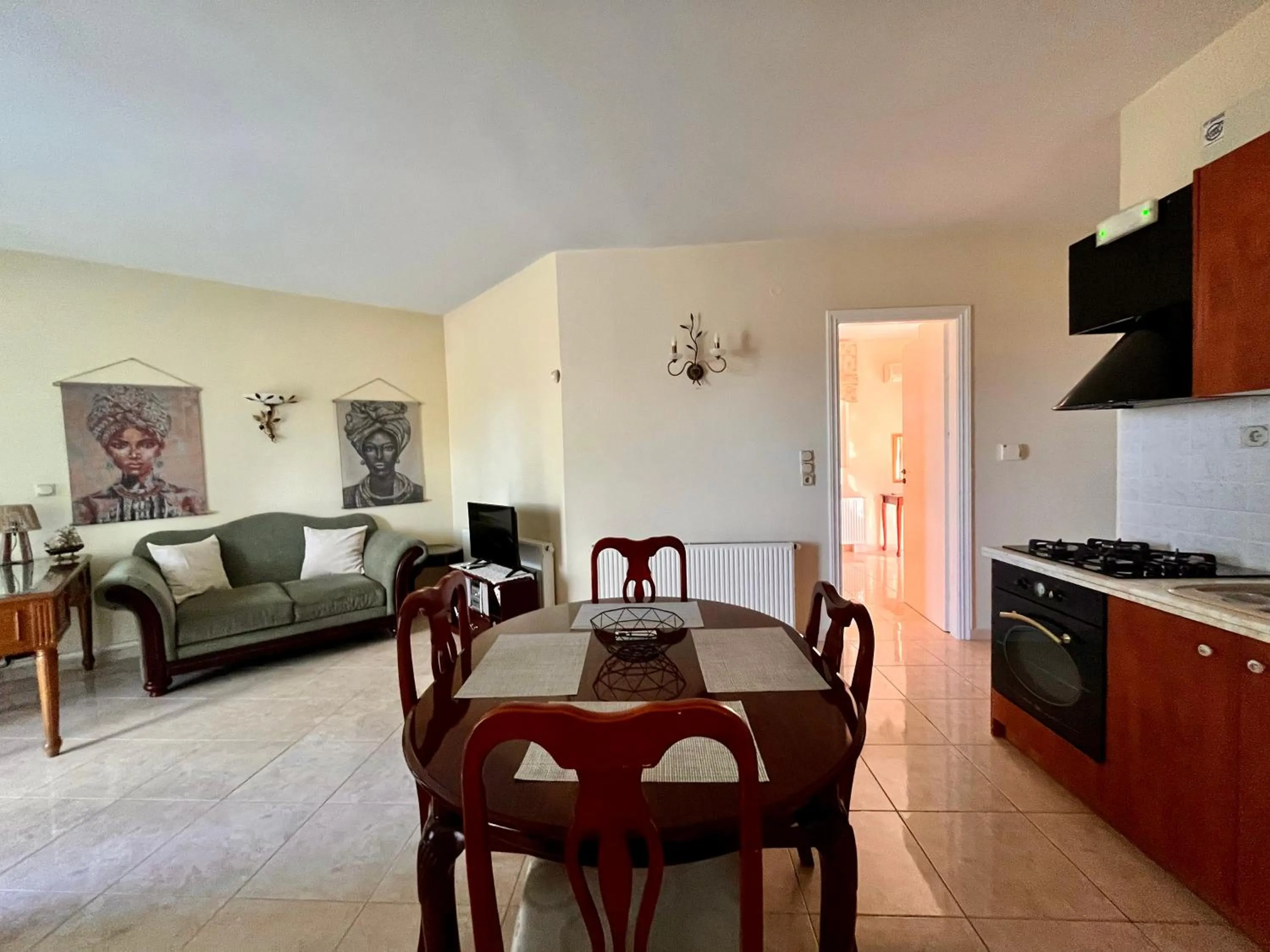 Rafkos Mansion with Private Pool and Amazing View