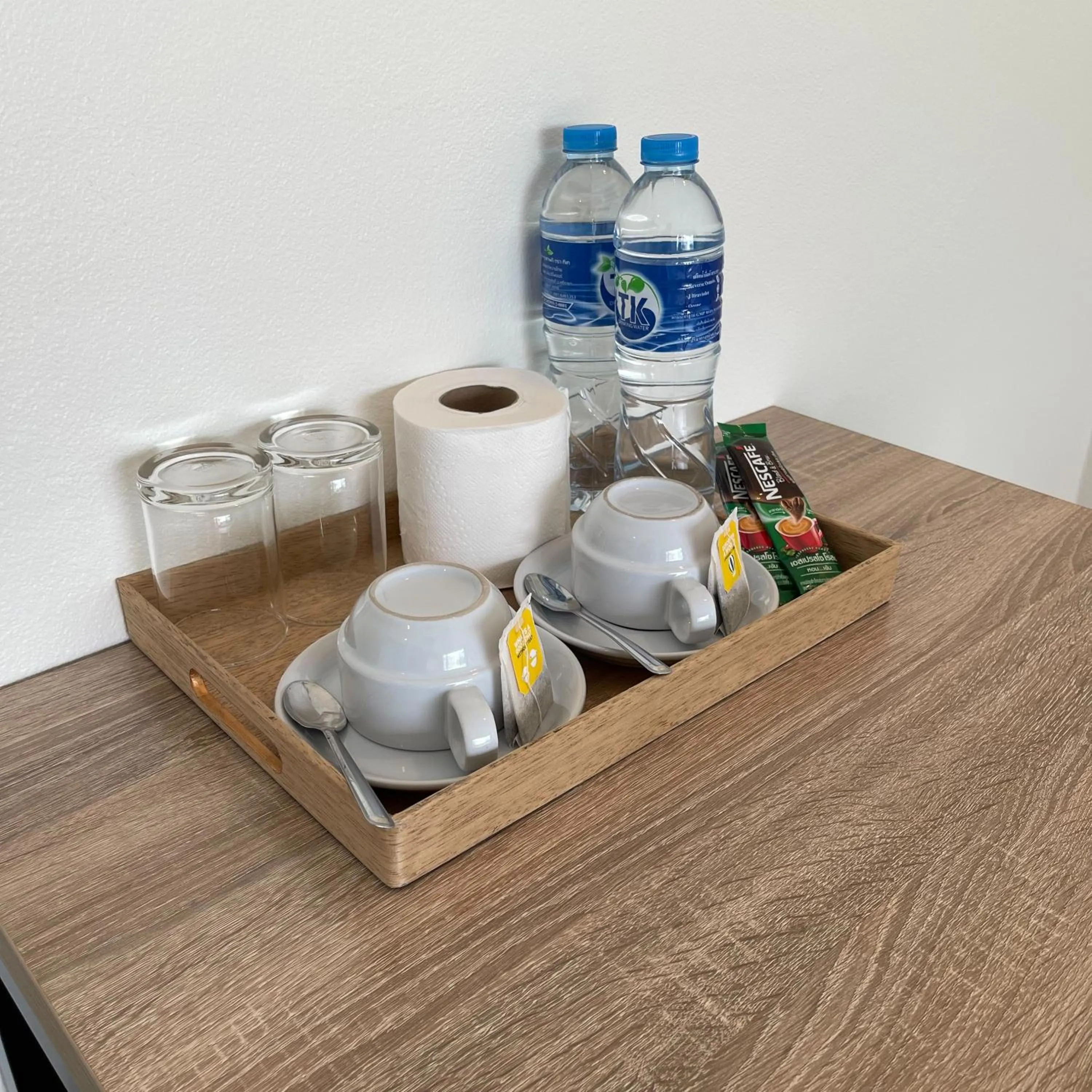 Coffee/tea facilities in Ivory House Sriracha