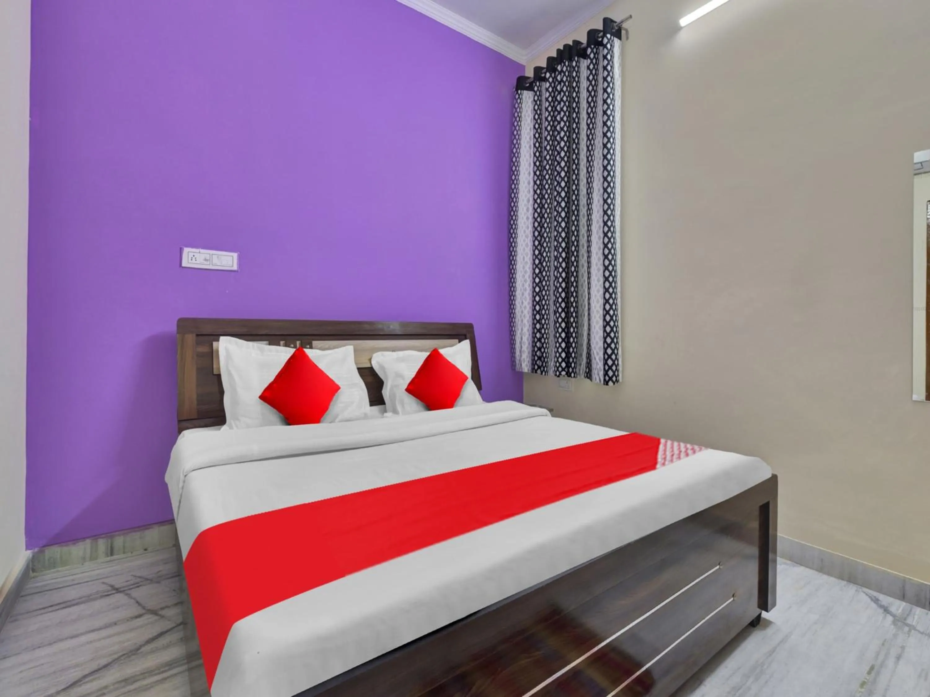 Bedroom in Hotel O Hastinapur Residency