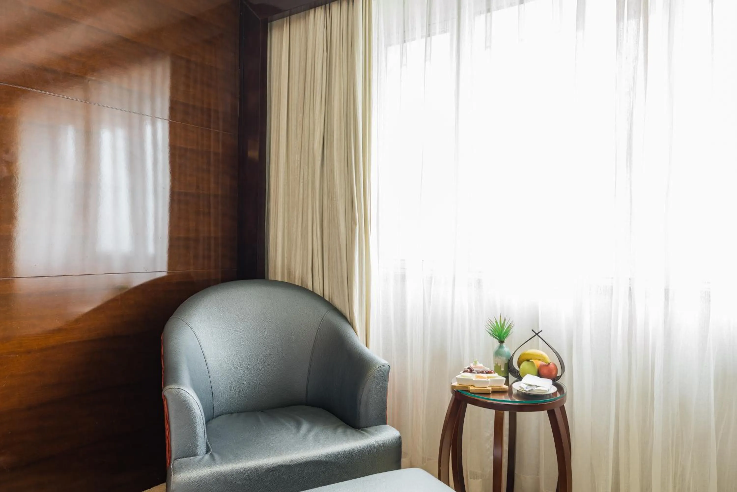 Seating area in S&N Hotel Jiujiang