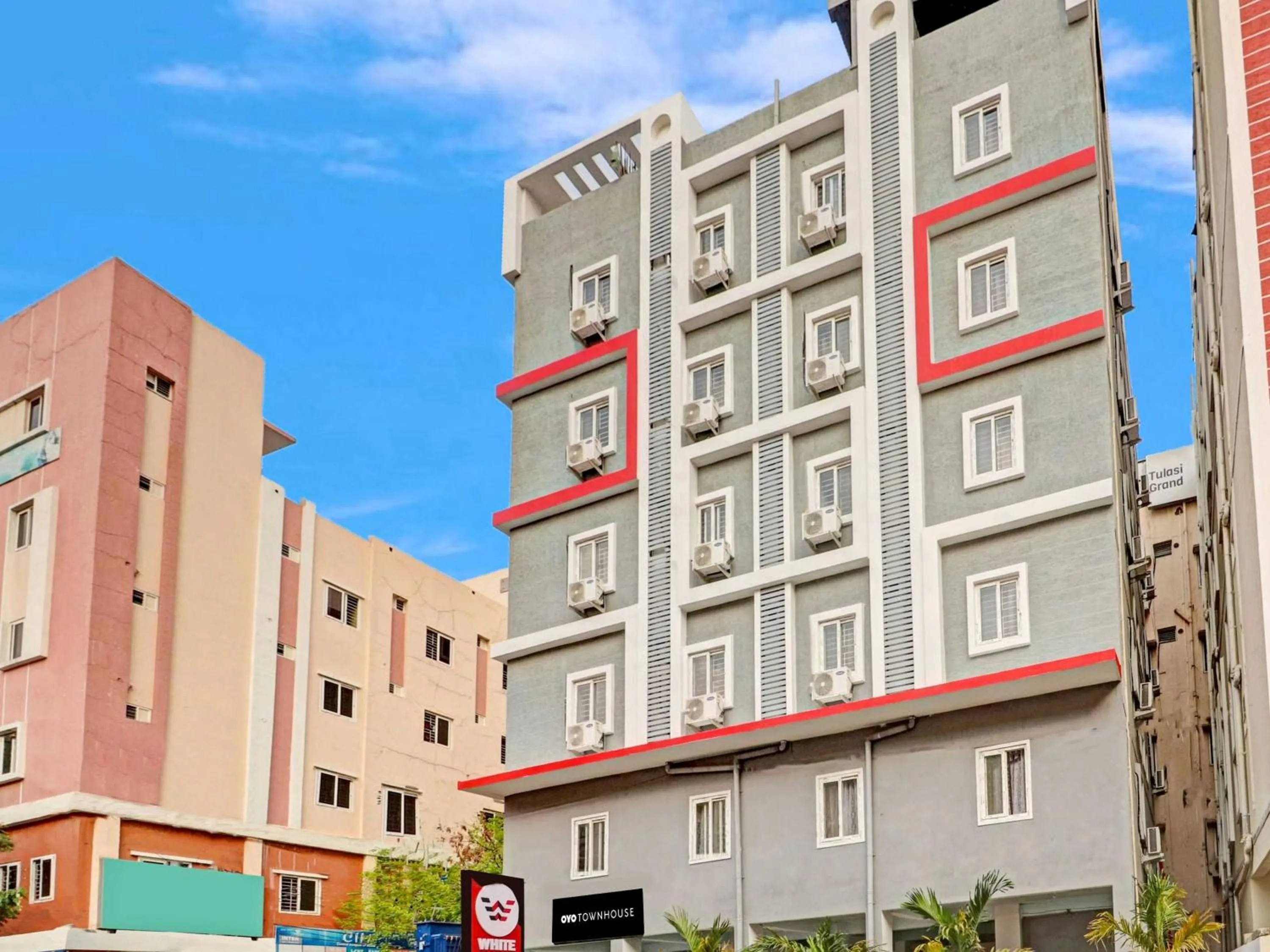 Facade/entrance in Townhouse White Ridge KPHB OPP JNTU