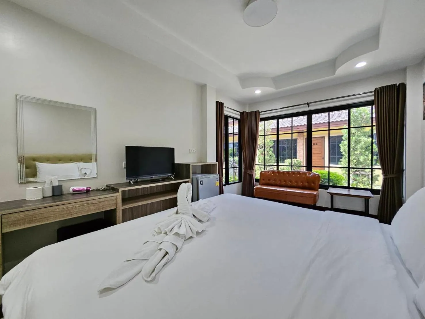 Photo of the whole room, Bed in CottagePine Rayong Resort&Cafe