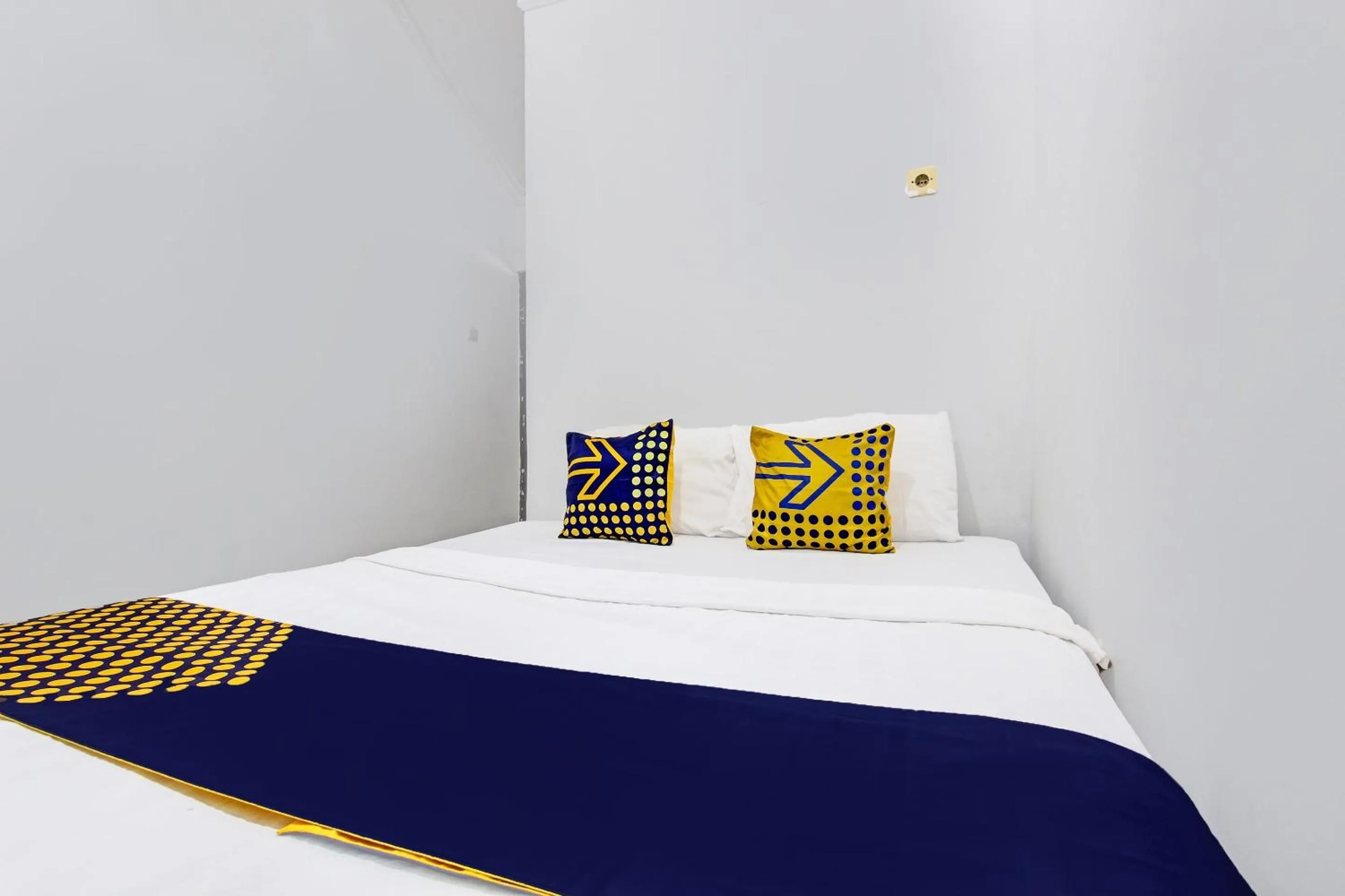 Bedroom, Bed in Hotel O Orchid Guest House