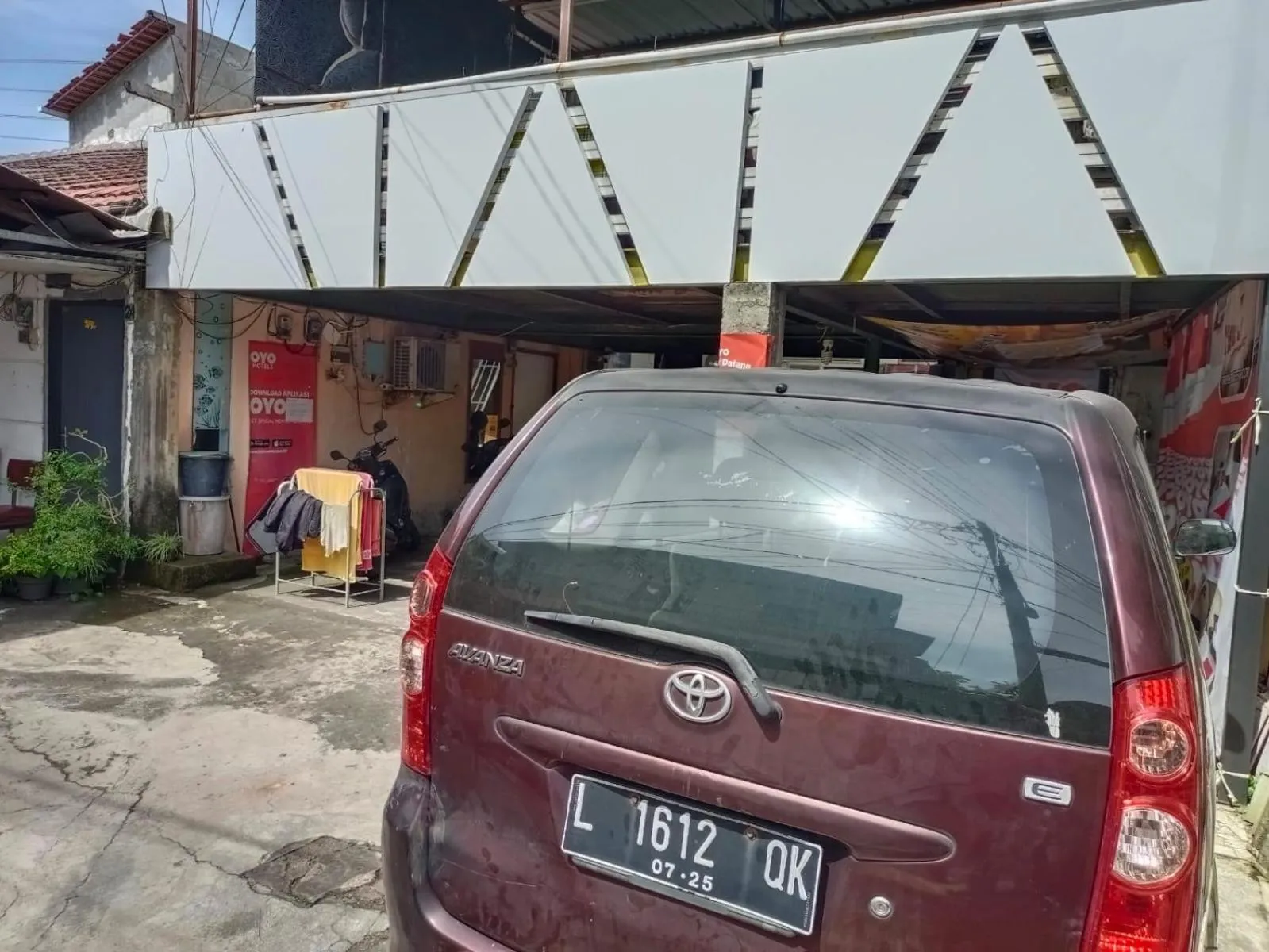 Parking in Hotel O Grand Village