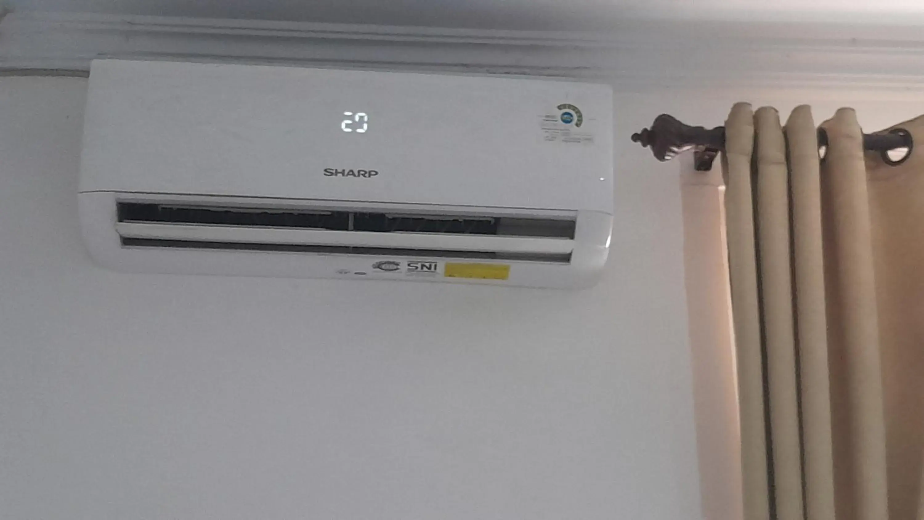 Superior Single Room - single occupancy in Hotel O Kos Rumah Mirah Syariah Superior Single Room - single occupancy in Hotel O Kos Rumah Mirah Syariah