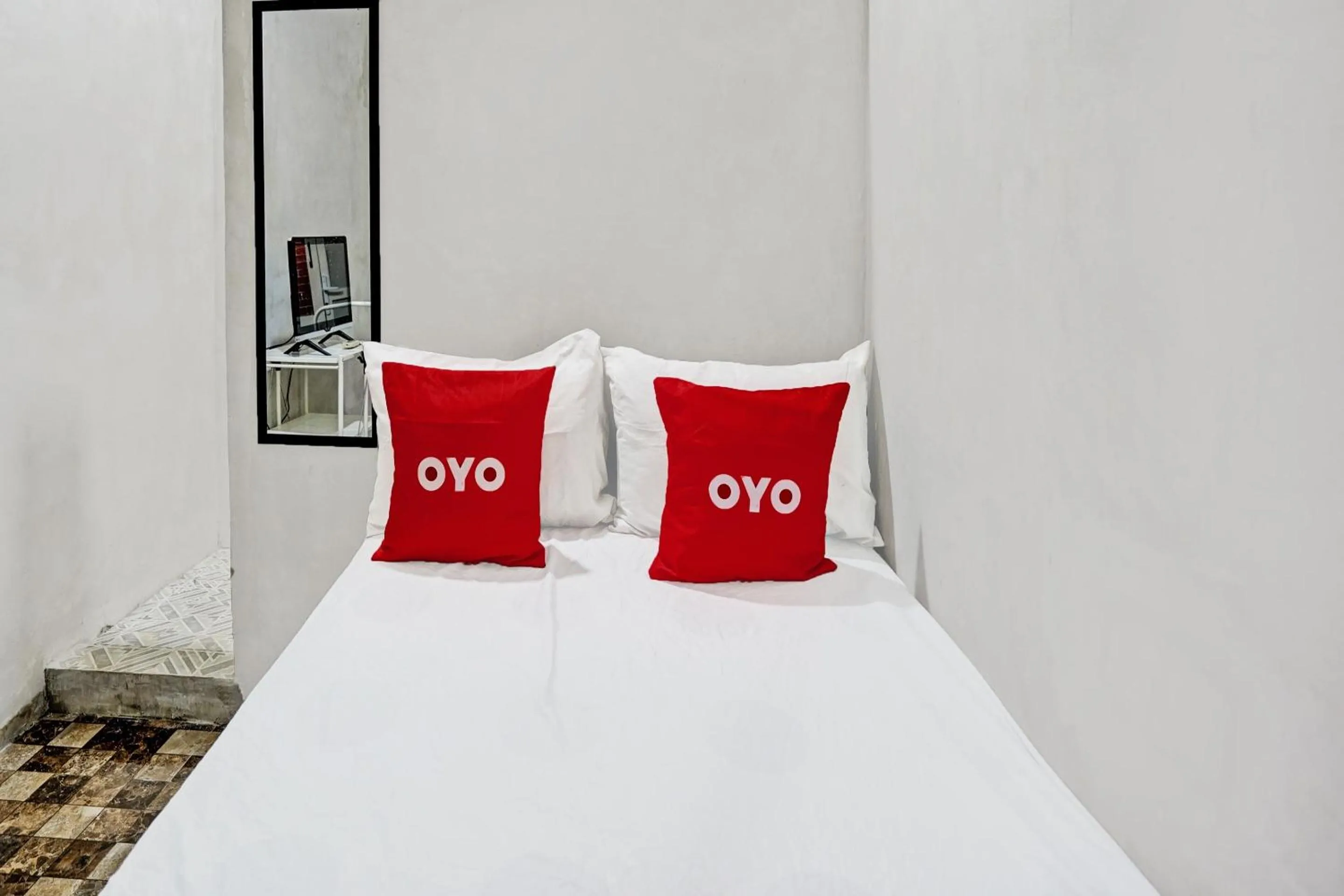 Bedroom in OYO Life 92310 Banyu Homestay