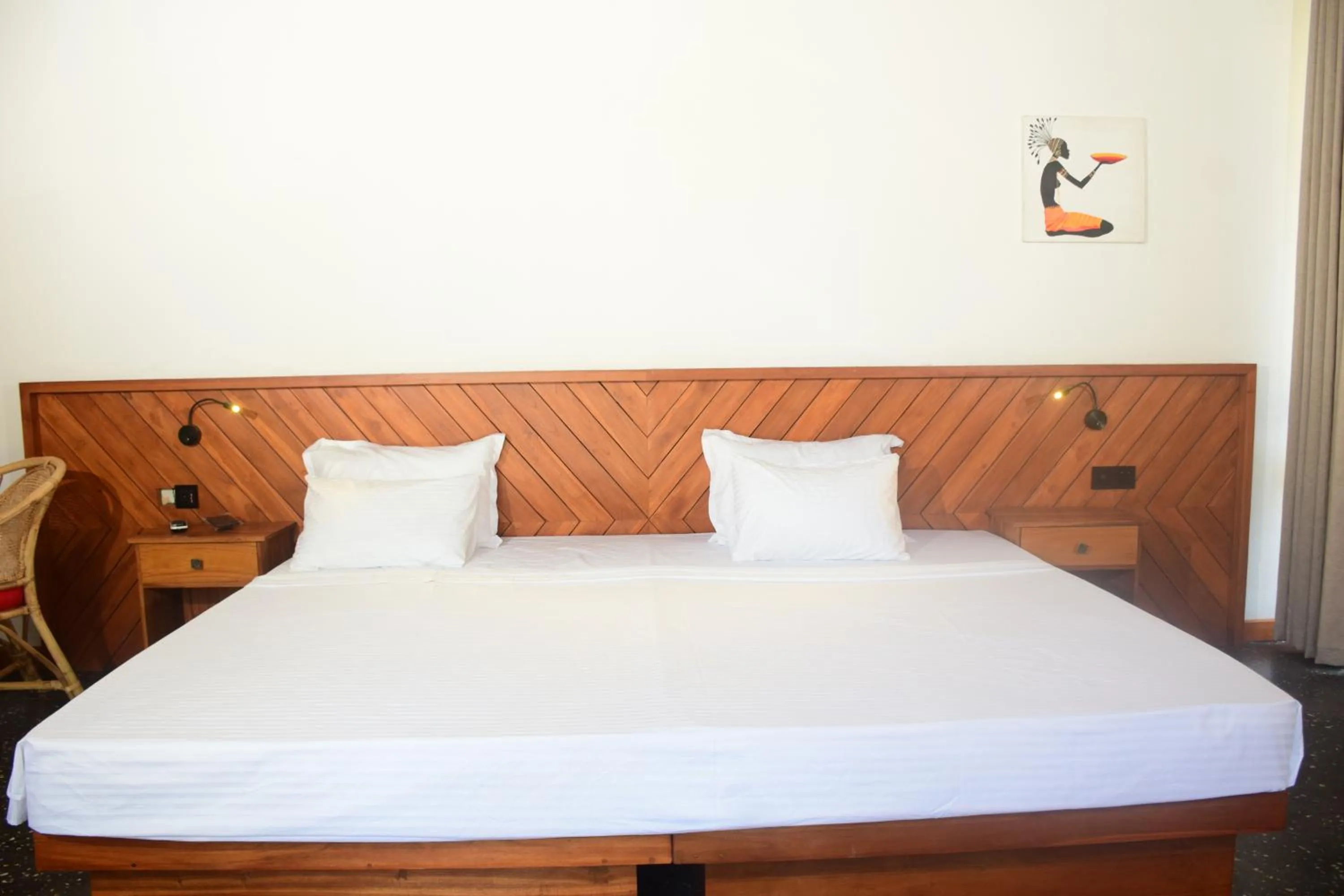 Bed in Mango Tree Villa Bentota