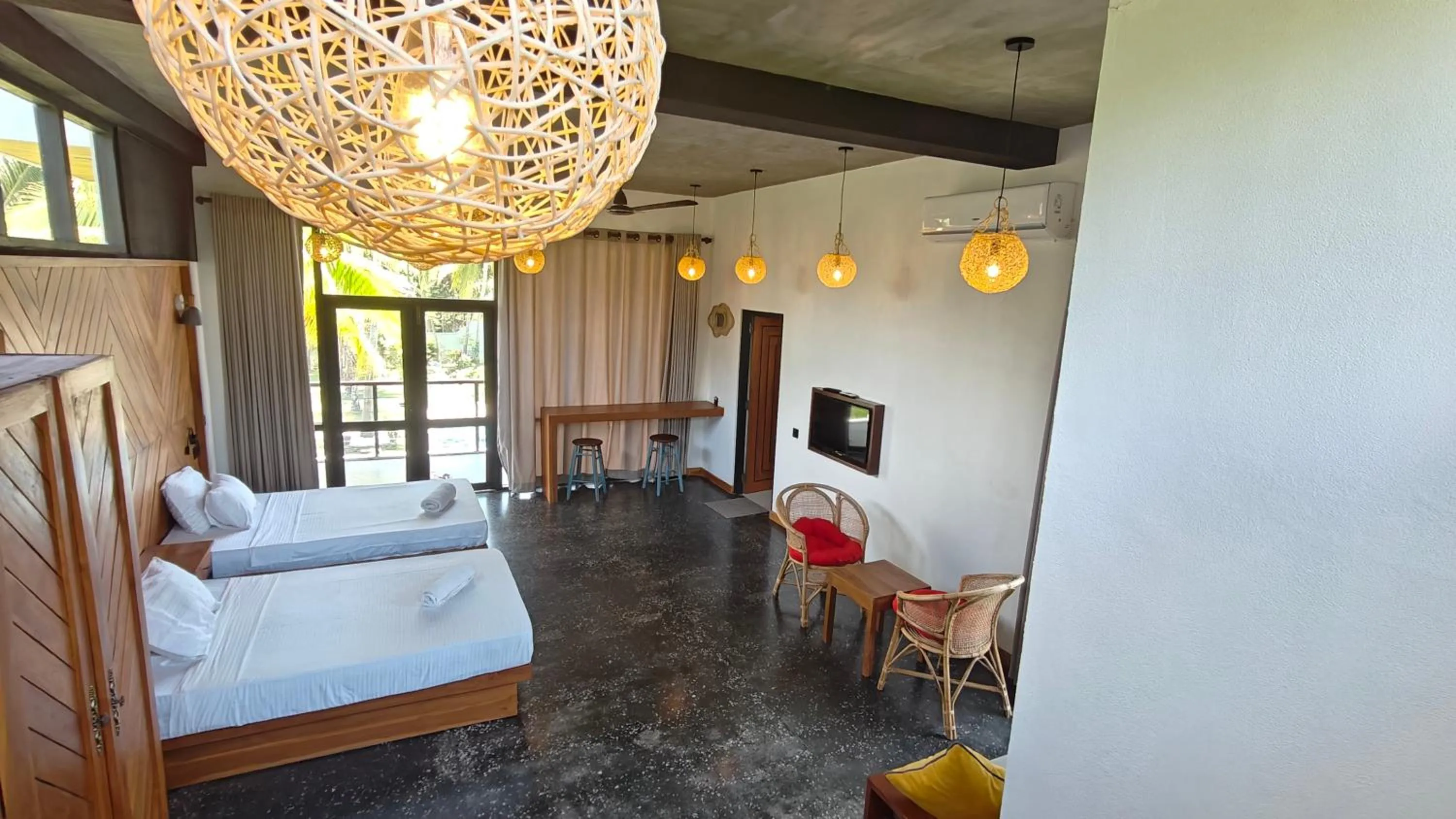 Photo of the whole room, Bed in Mango Tree Villa Bentota