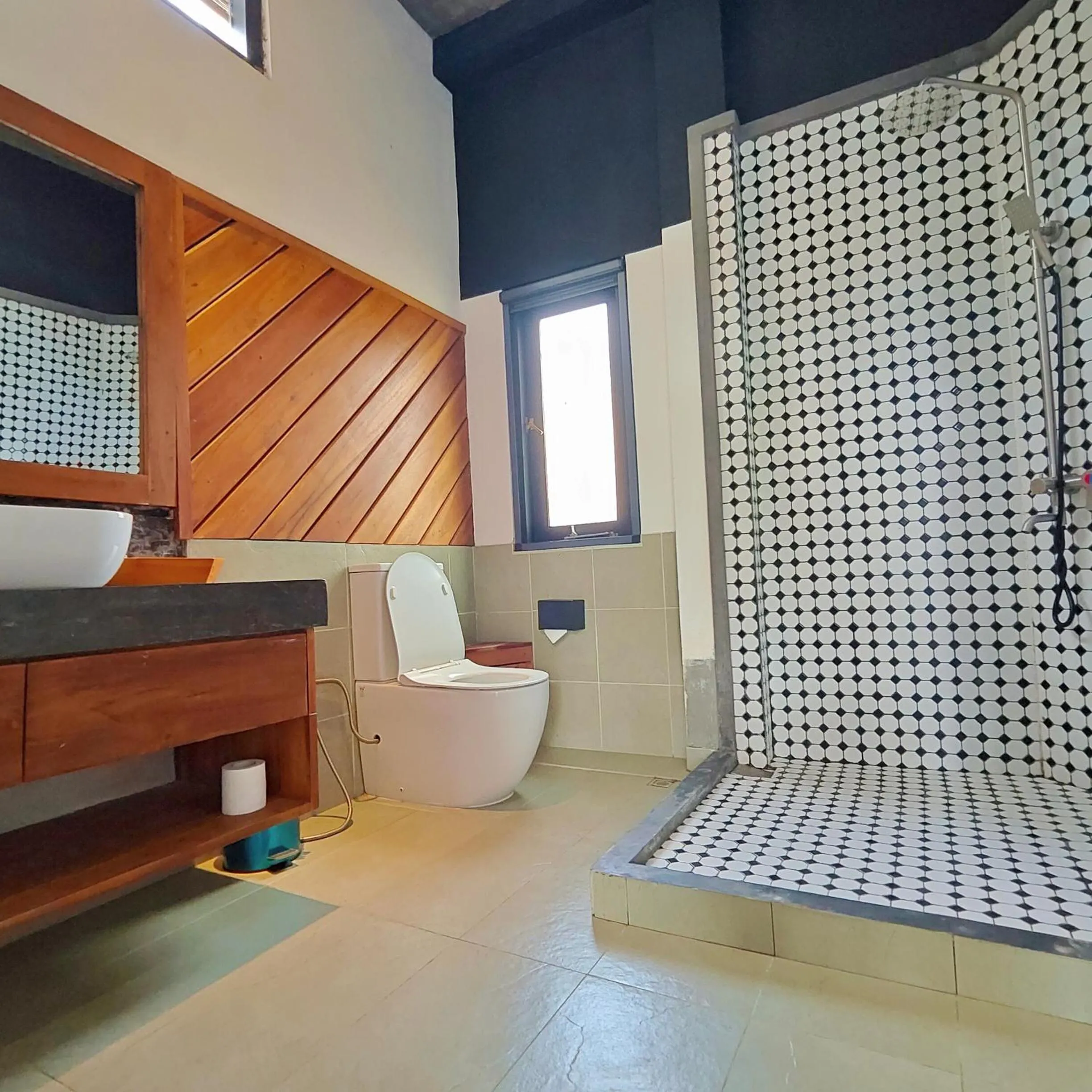 Bathroom in Mango Tree Villa Bentota