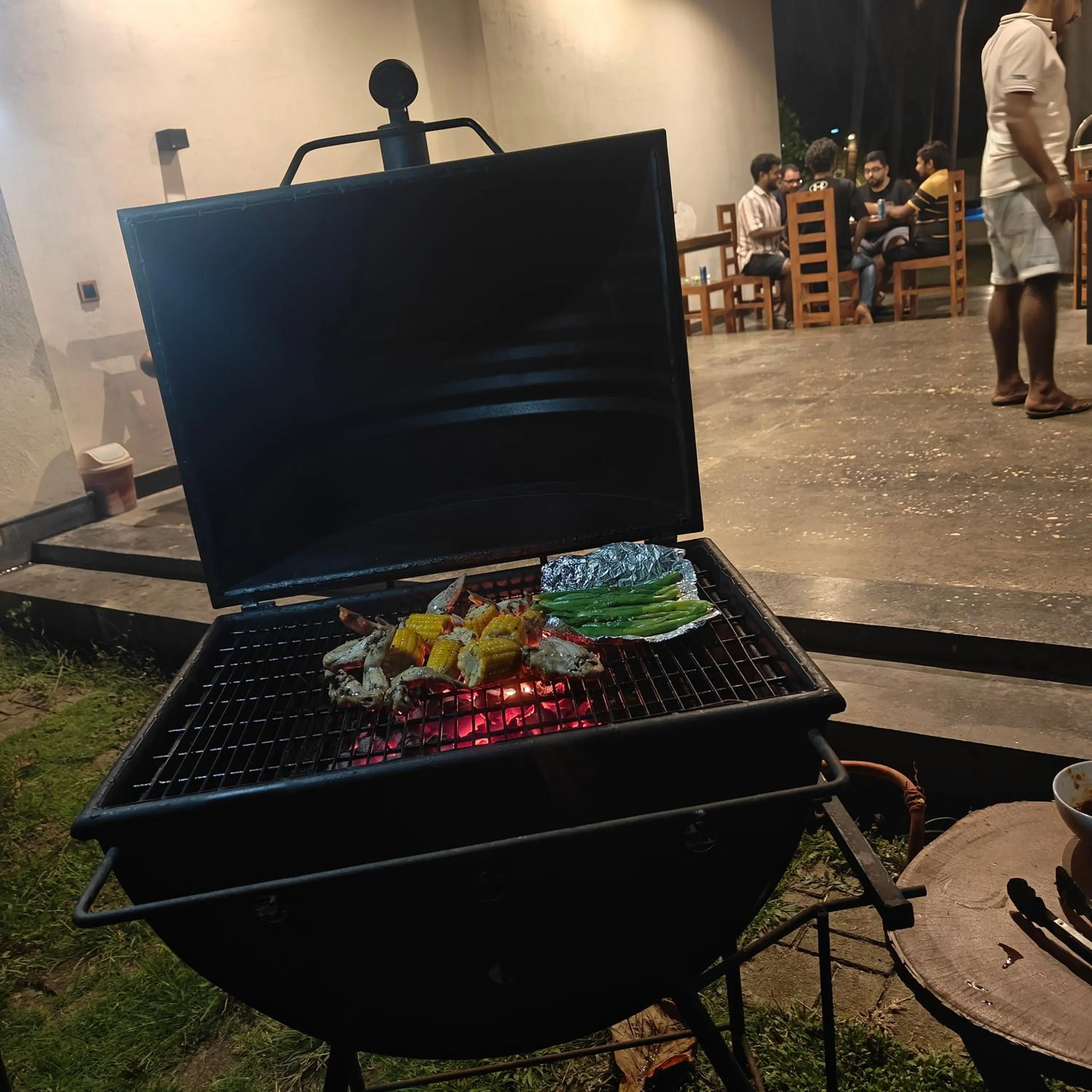 BBQ facilities in Mango Tree Villa Bentota