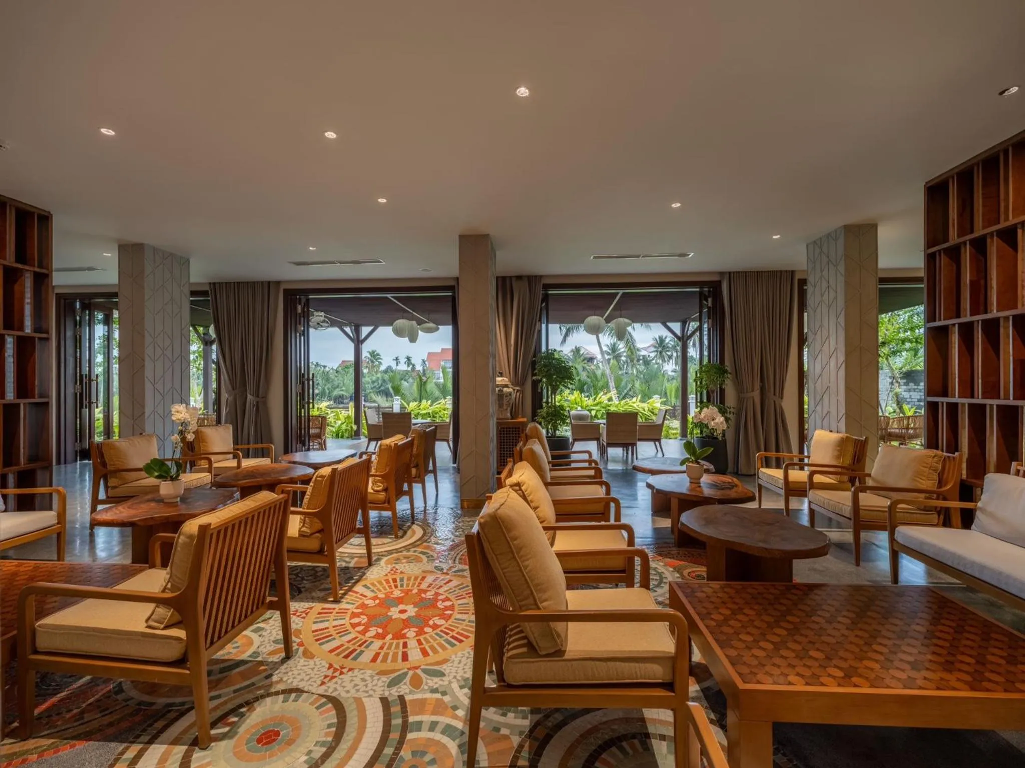 Lounge or bar in Little Oasis - An Eco Friendly Hotel & Spa