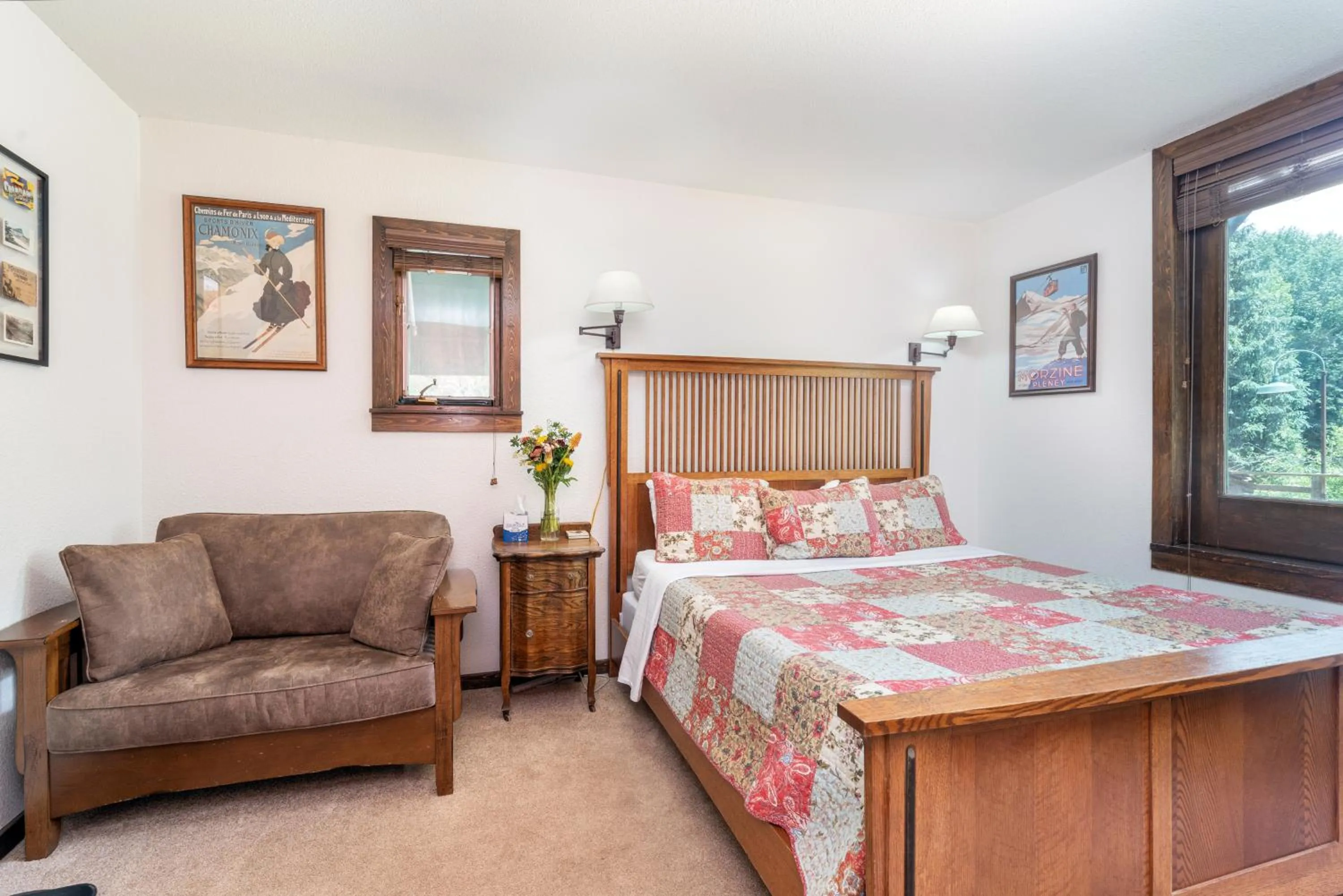 Manitou Lodge 1 by Alpine Lodging Telluride