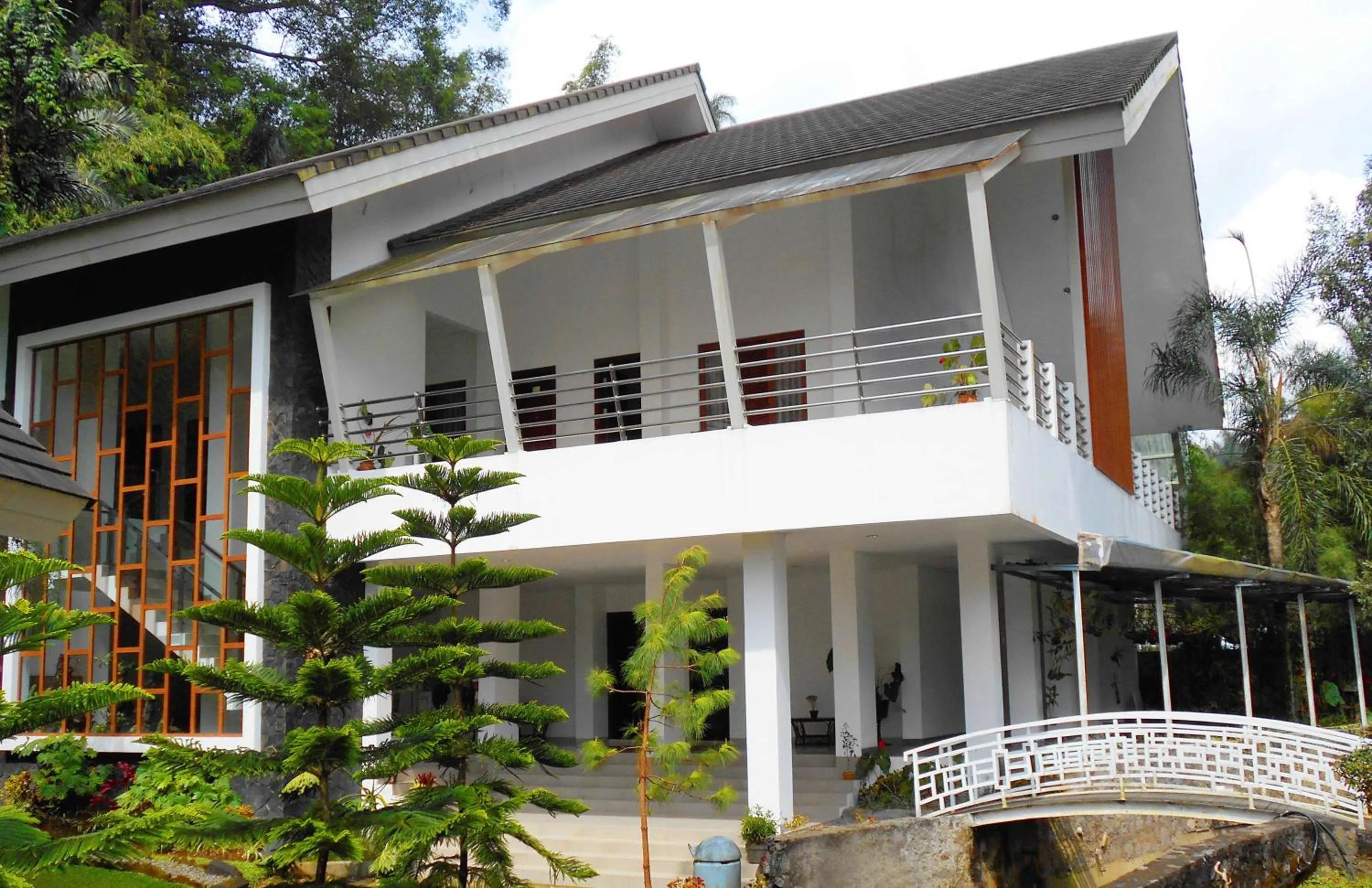 Property building in Lembah Permai Resort
