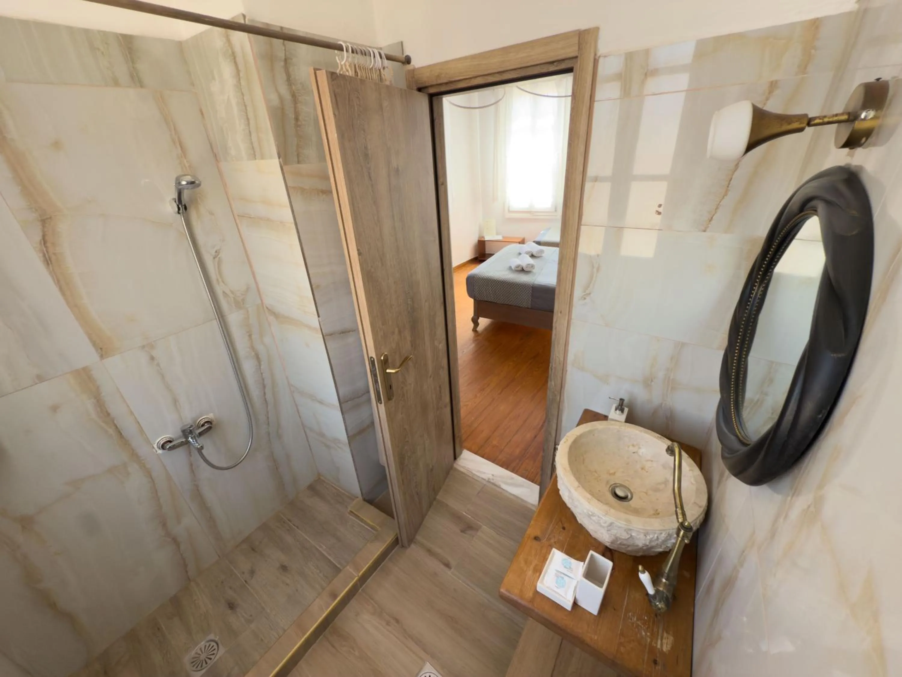 Bathroom in Bozzali Deluxe Hotel