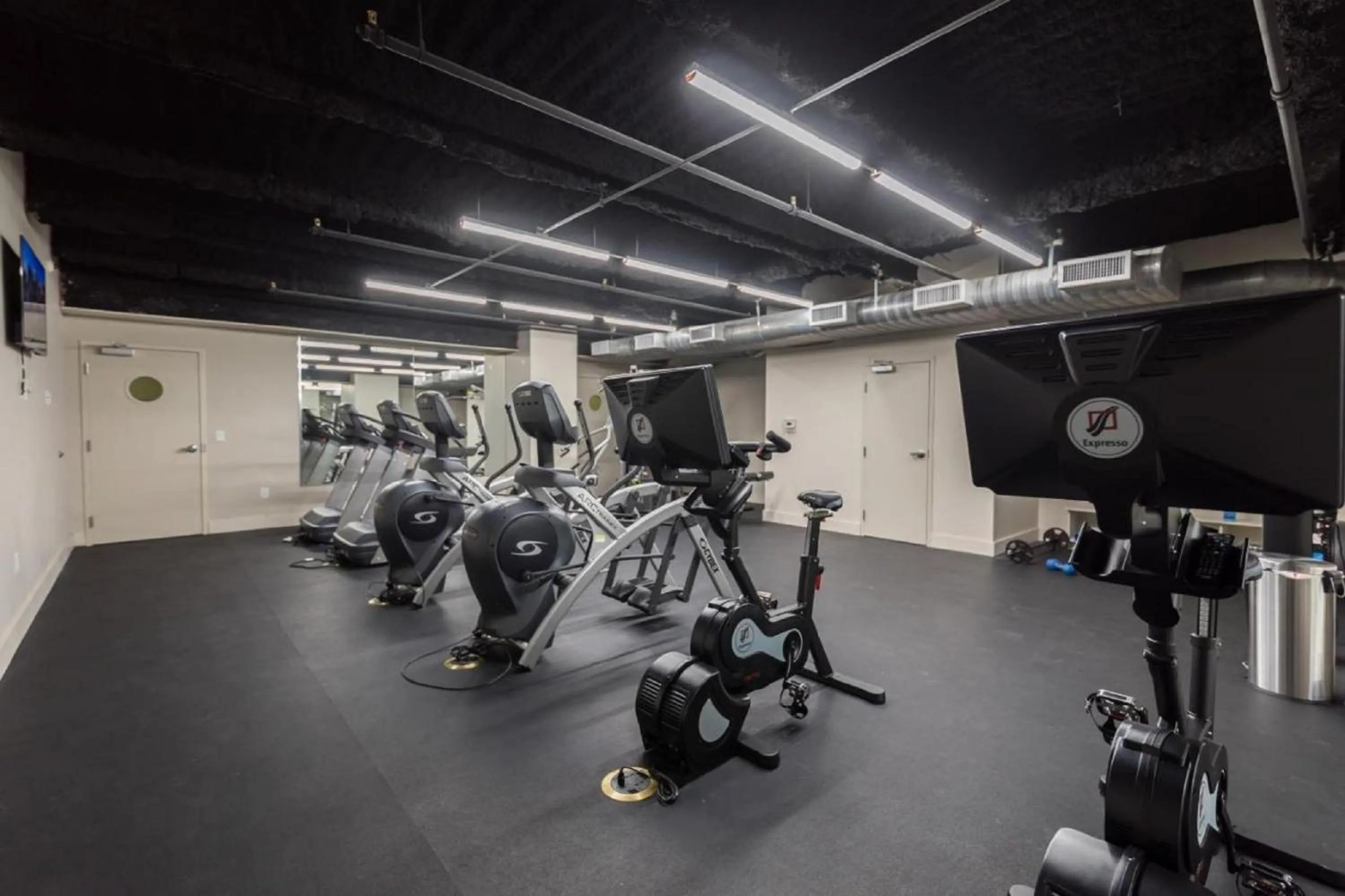 Fitness centre/facilities in Spacious 4BR Luxury Condo Steps to French Quarter