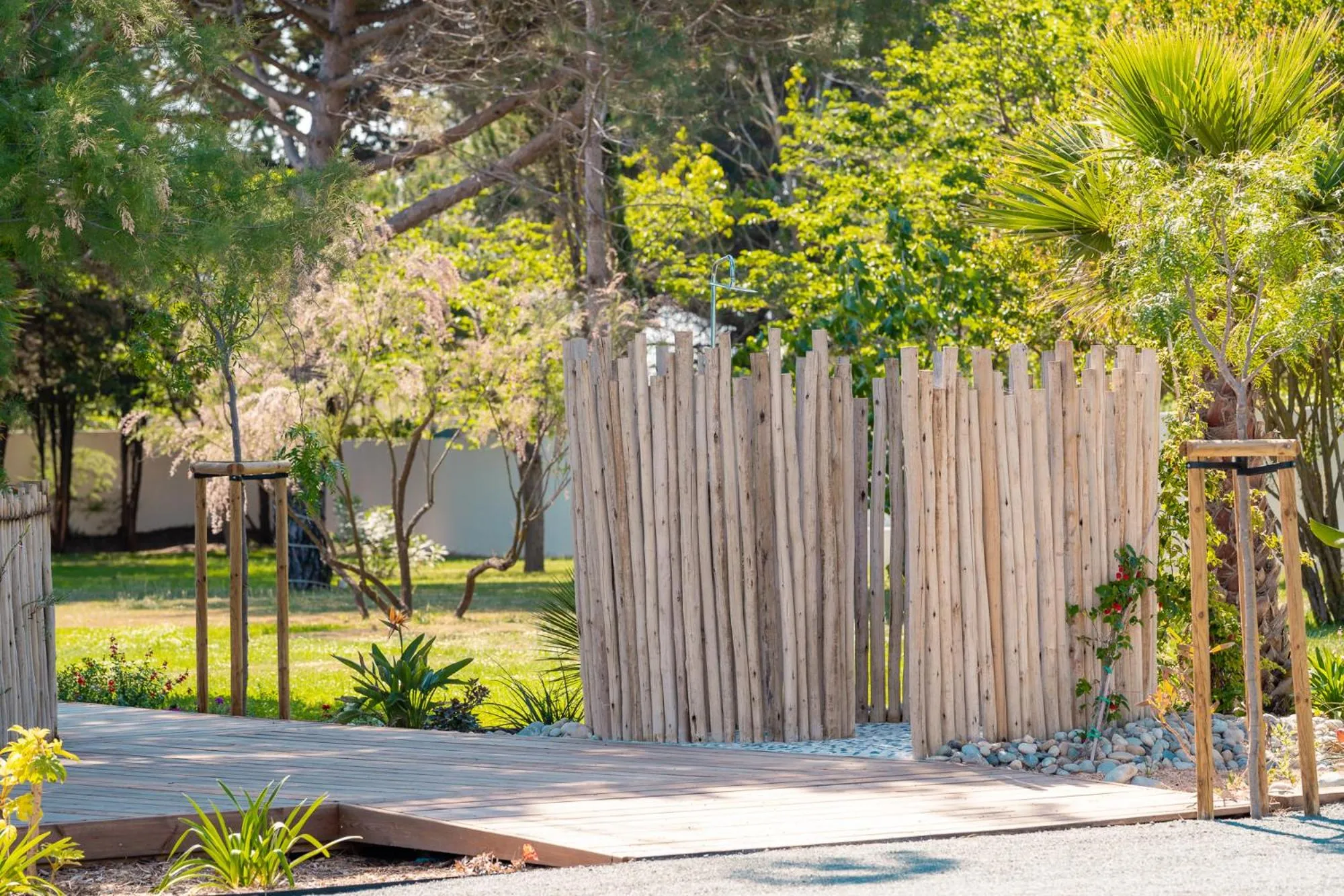 Property building in Mas Julia