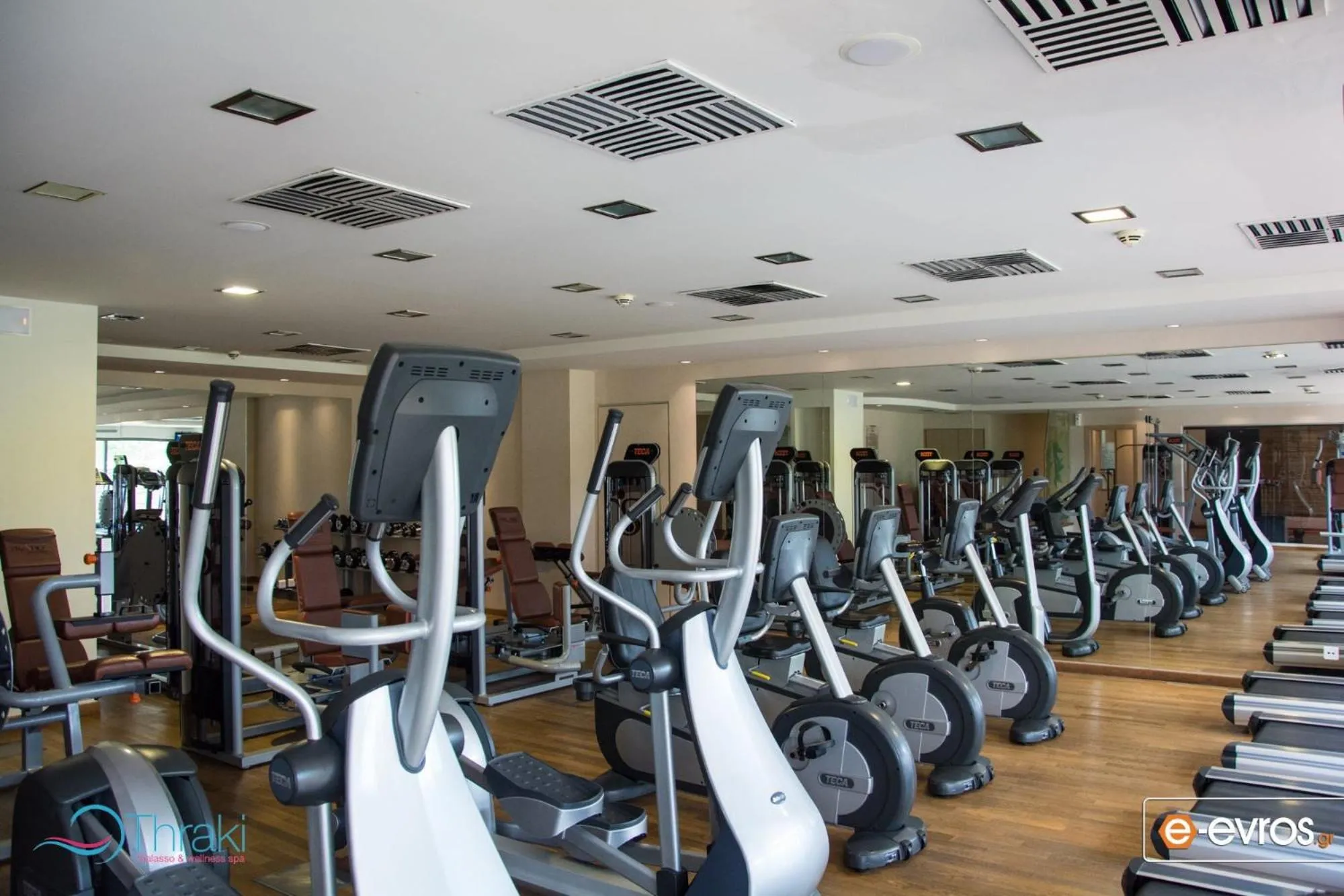 Spa and wellness centre/facilities in Ramada Plaza by Wyndham Thraki