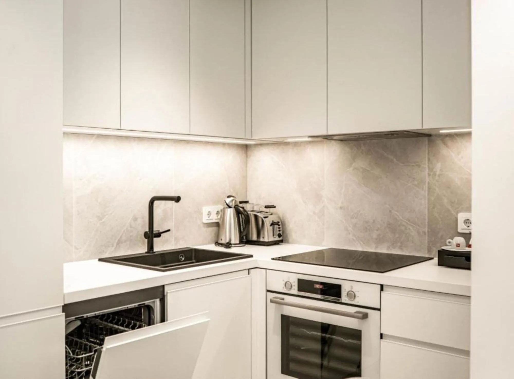 Kitchen or kitchenette in Petram Resort & Residences