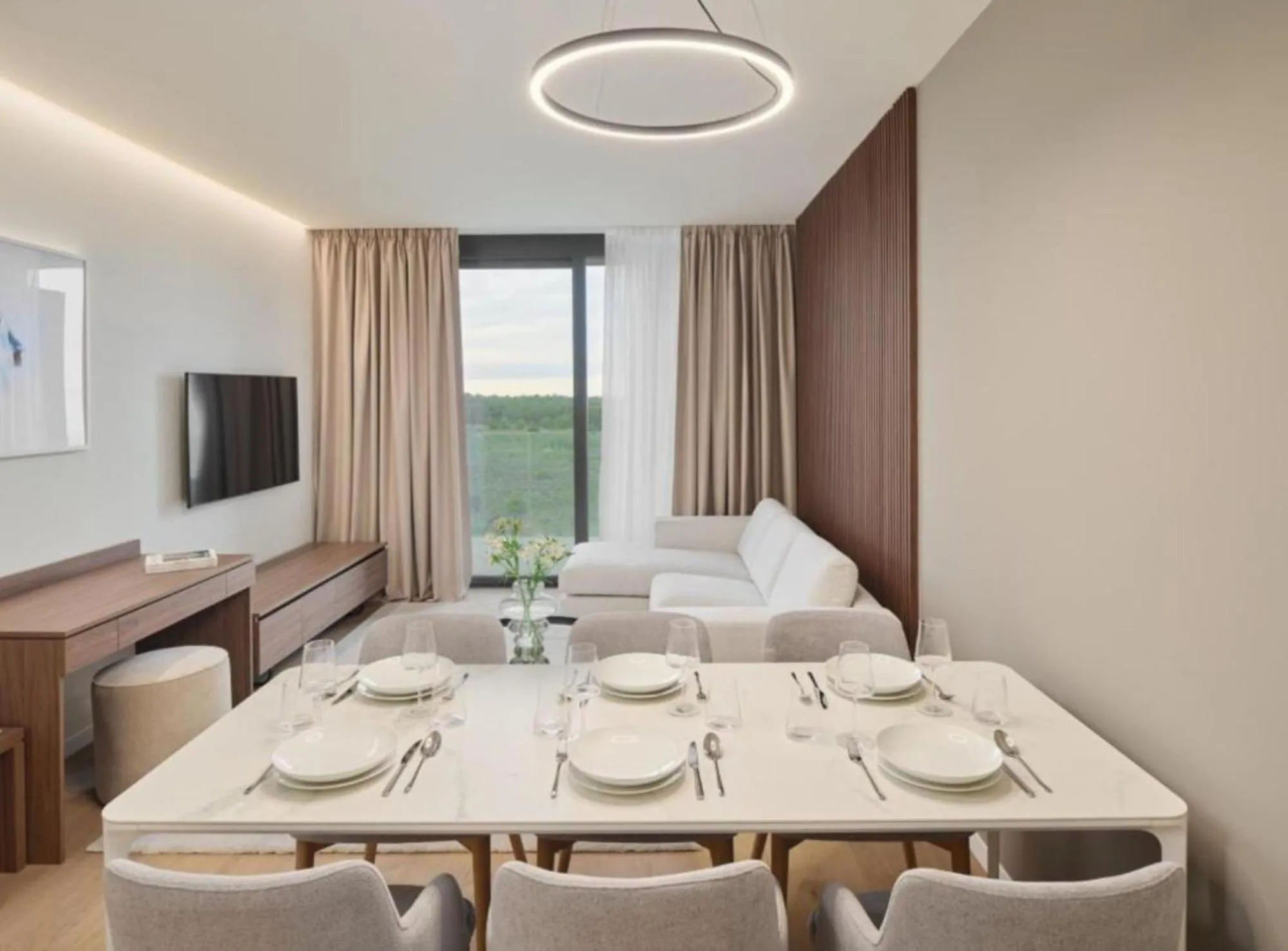 Dining area, Bed in Petram Resort & Residences