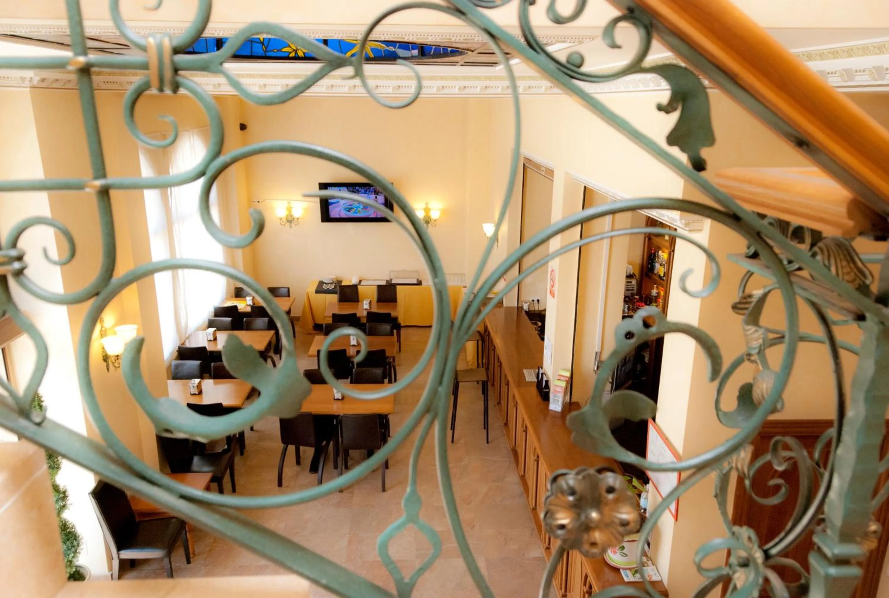 Restaurant/places to eat in Abadía Burgos Camino Santiago