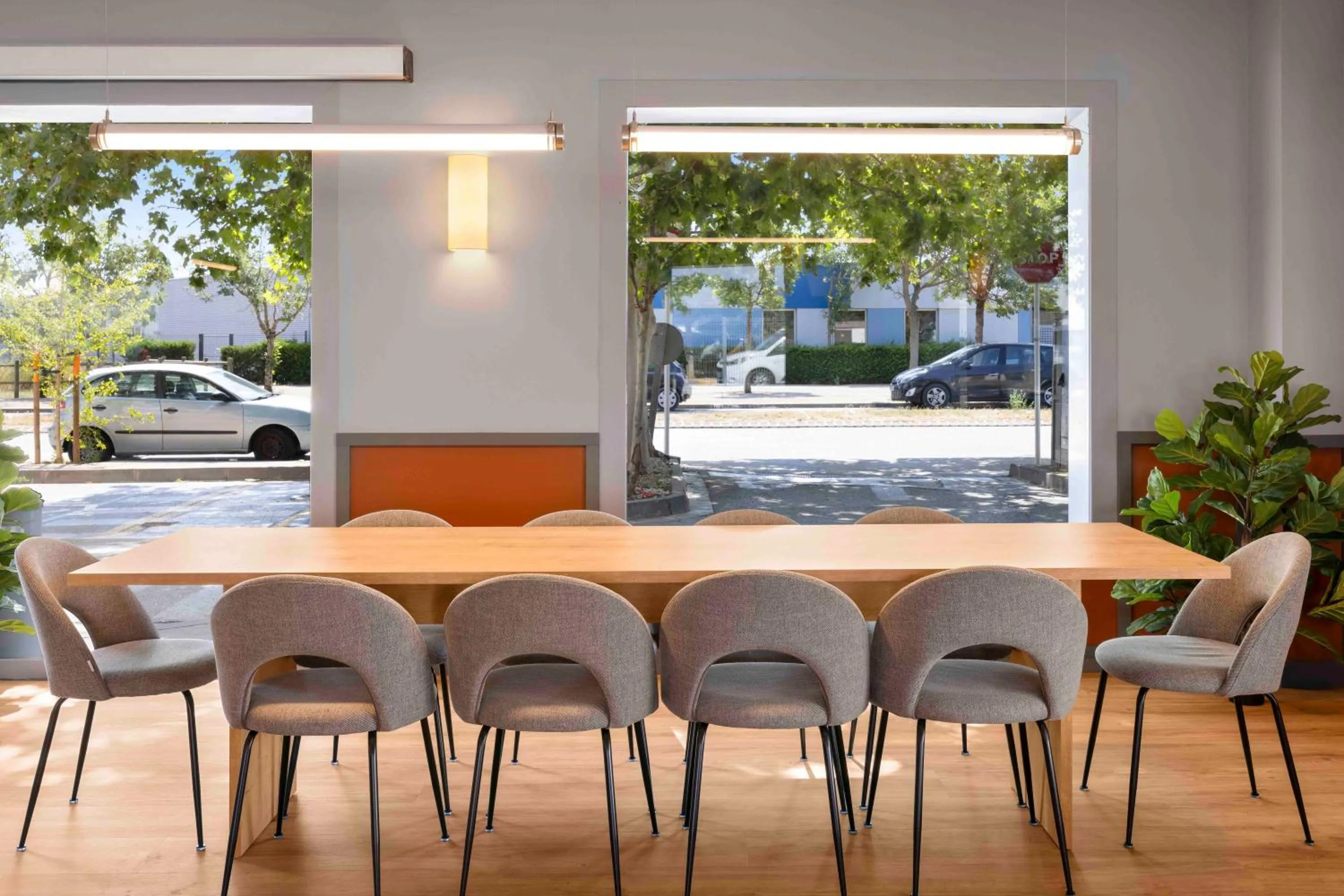 Dining area in B&B HOTEL Figueres