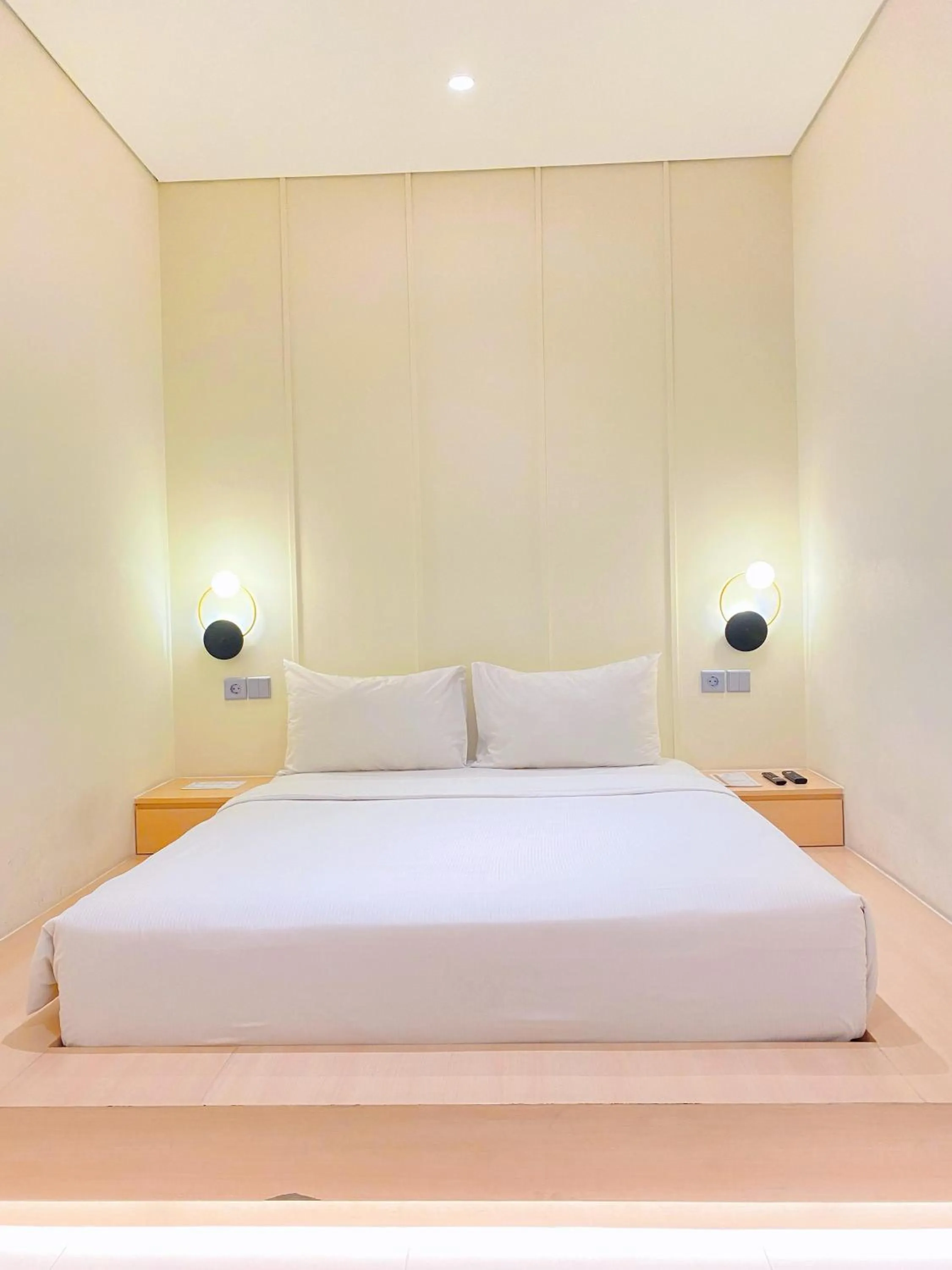 Bed in The Risman Hotel At Jakarta Airport CBC