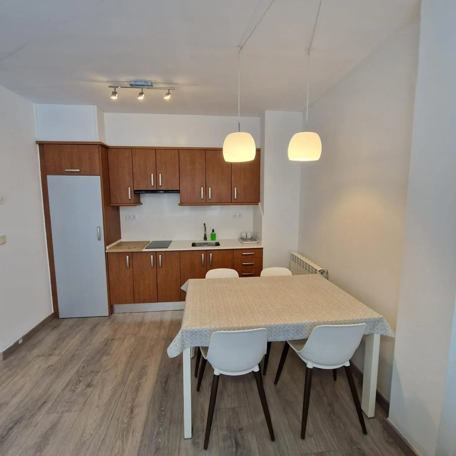 Kitchen or kitchenette in Eth Palai