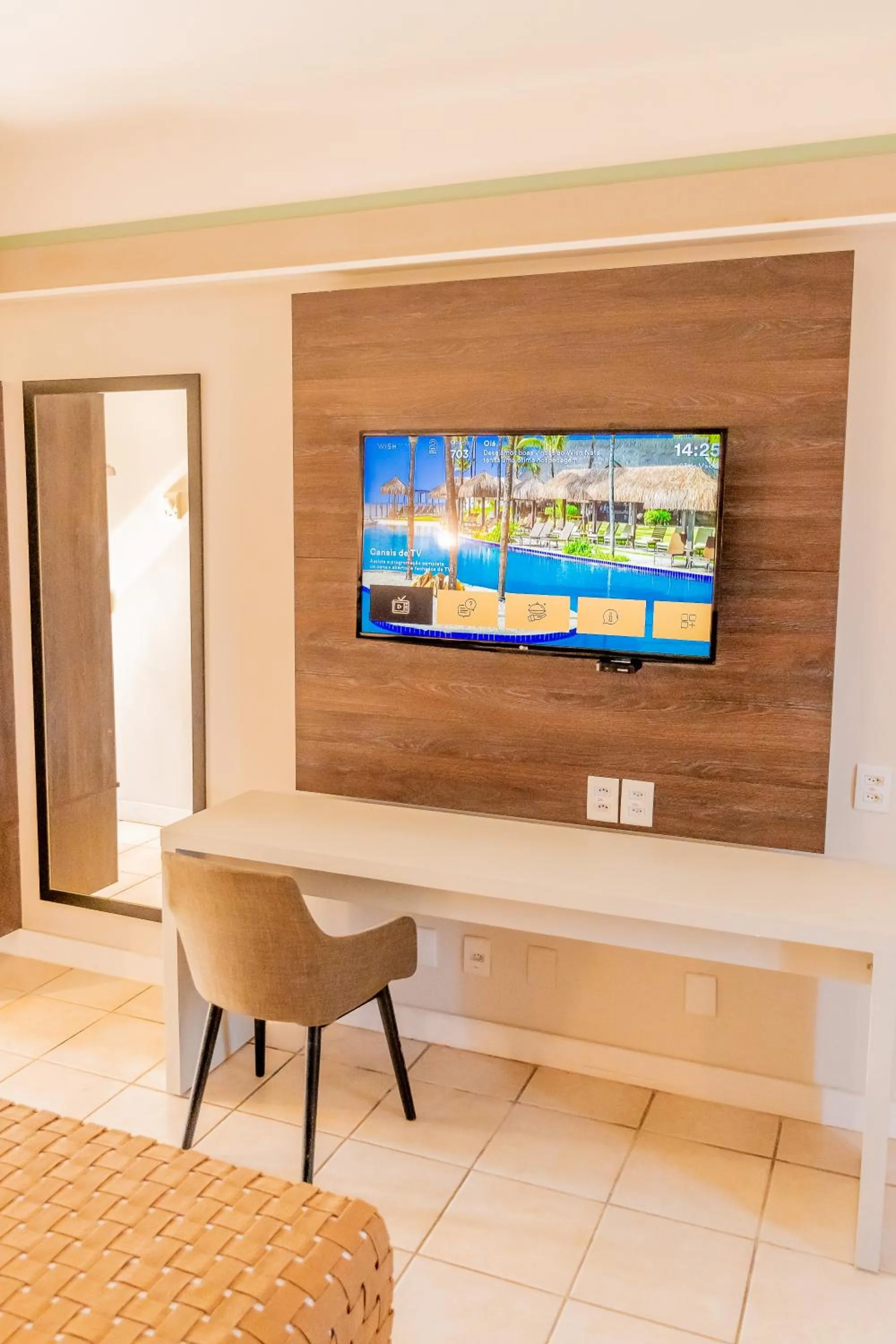 TV and multimedia in Wish Natal