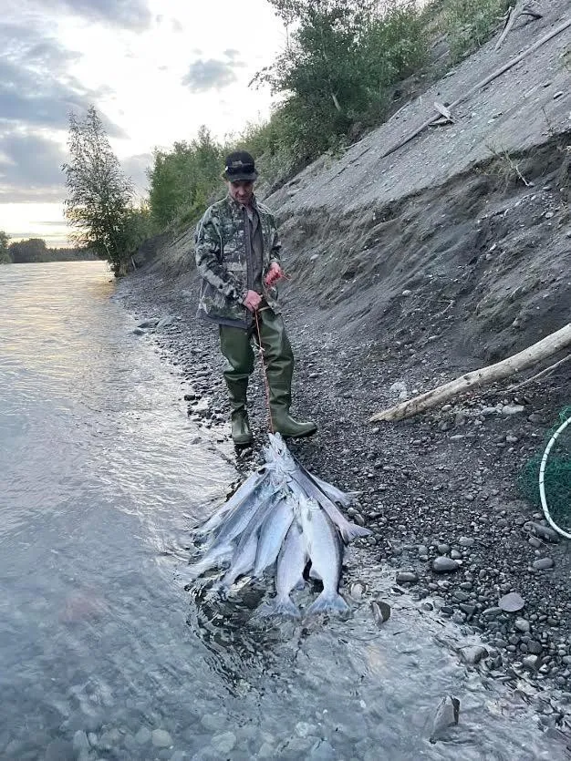 Alaska Lake + Lodge at Longmere