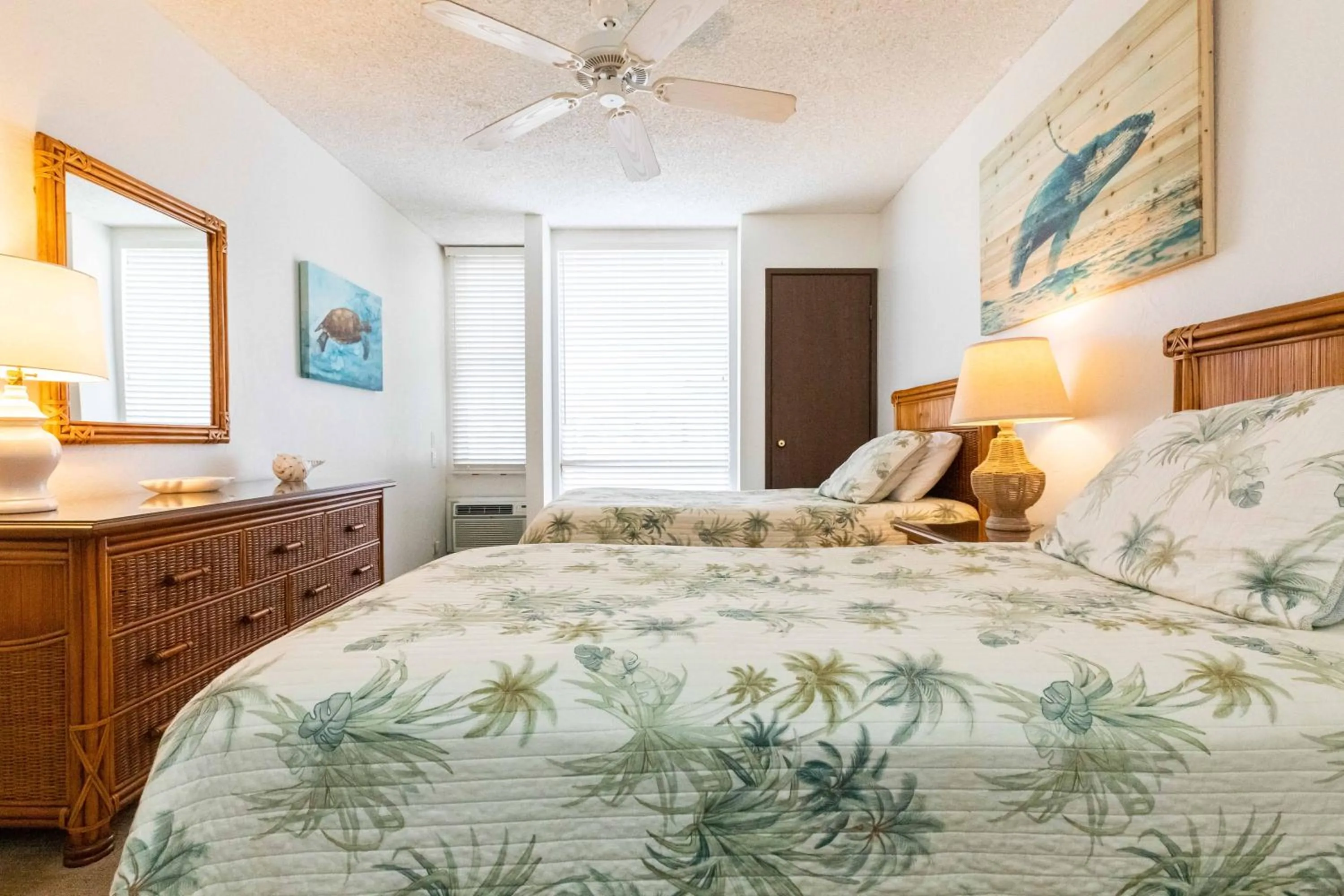 Bed in Hale Kamaole 308