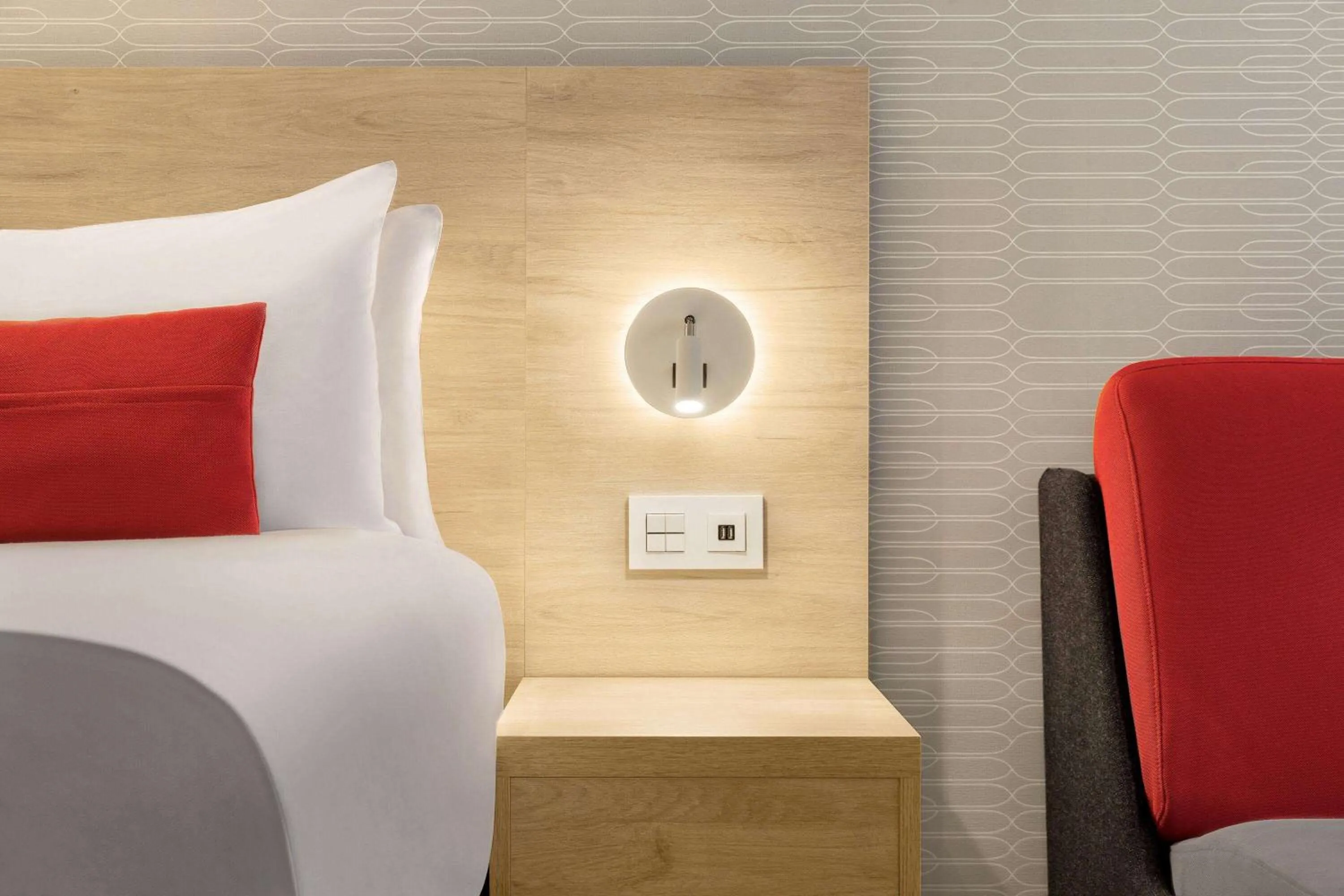 Photo of the whole room, Bed in Ramada by Wyndham Madrid Tres Cantos