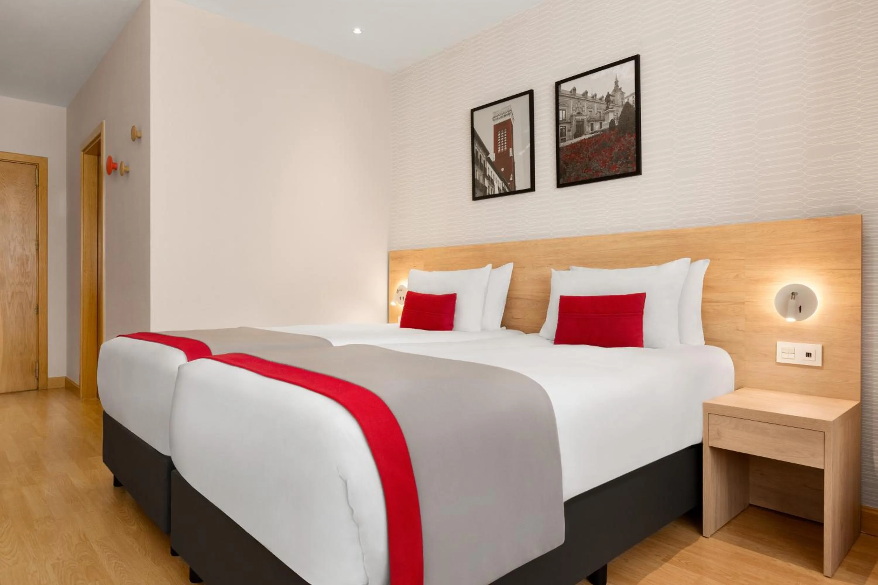 Bed in Ramada by Wyndham Madrid Tres Cantos